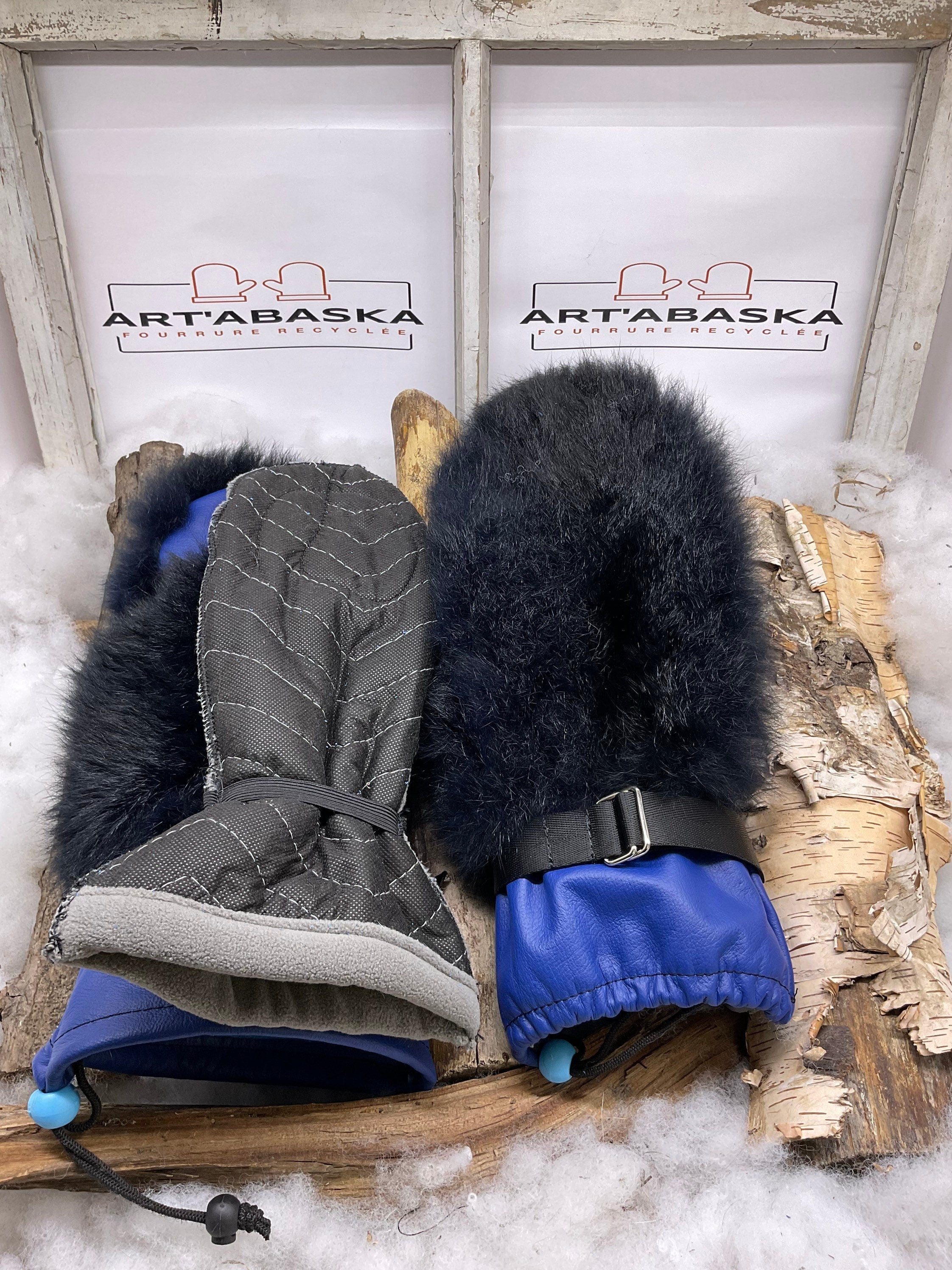 Mitaines Danielle Large opossum bleuté rare cuir bleu recyclé fait main Québec pièce unique artisanale chaleur et confort