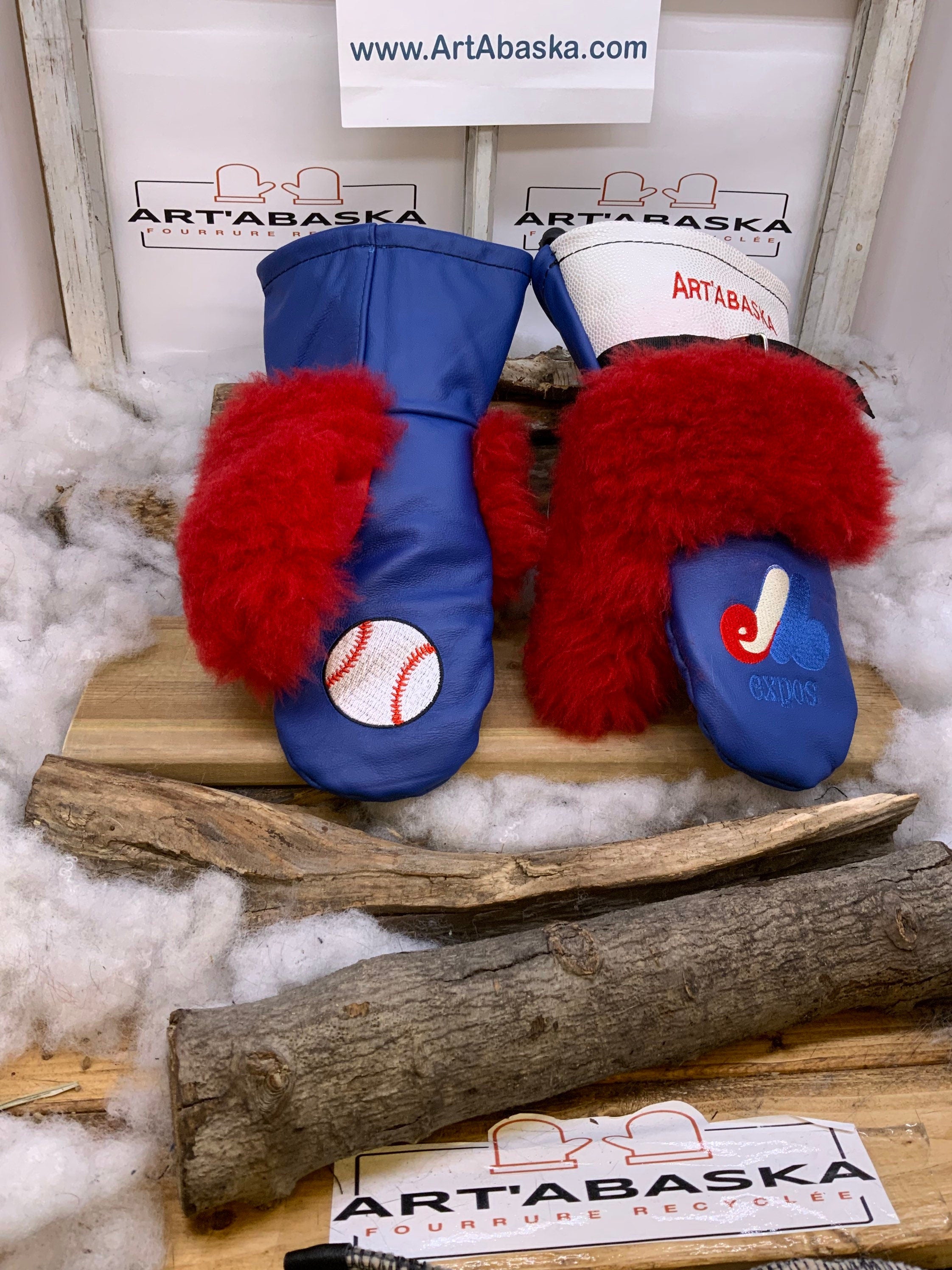 Mitaines Alice Expos de Montréal cuir bleu blanc brodé fourrure mouton recyclé fait à la main Large Québec baseball nostalgie