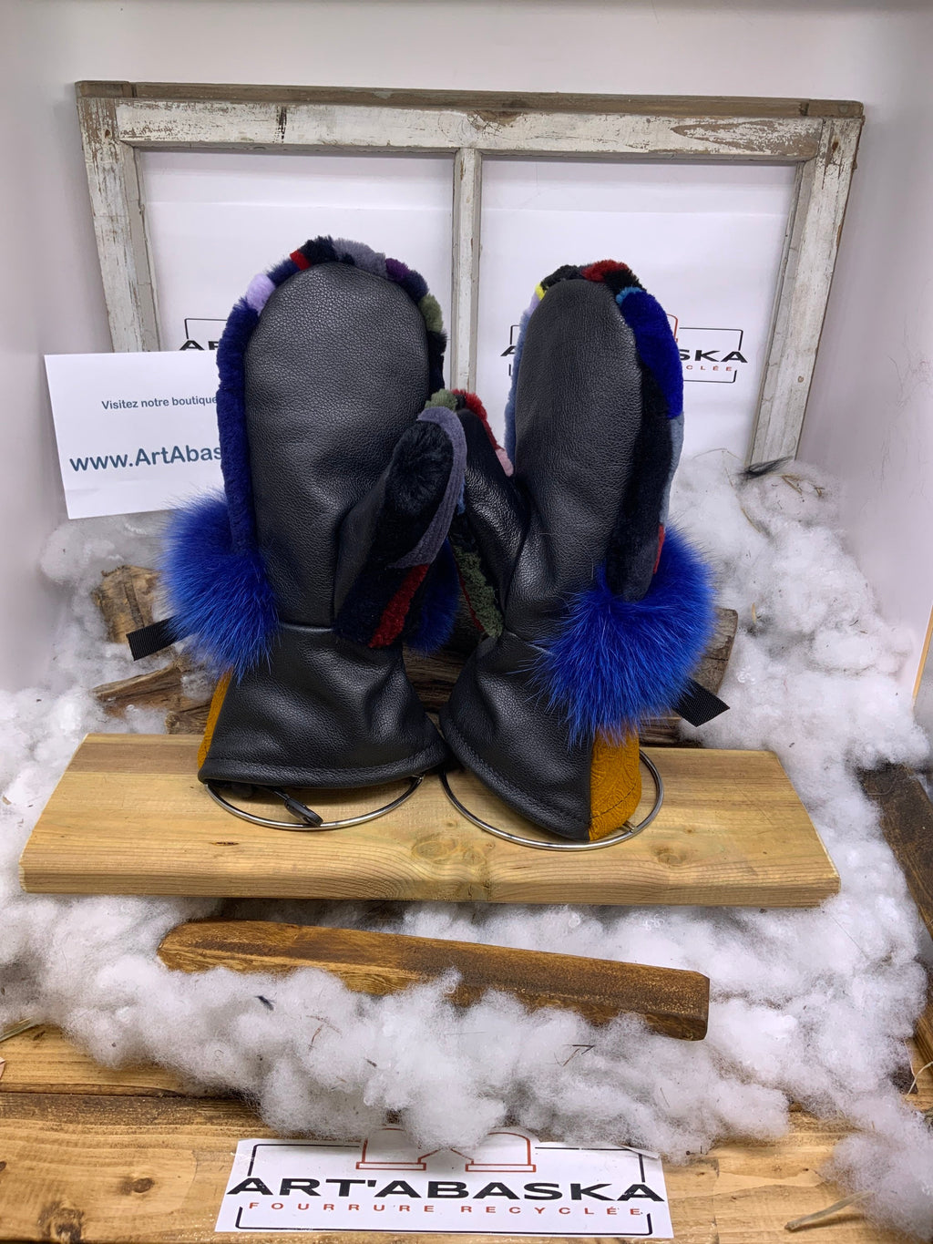 Mitaines Gilberte Medium – Édition spéciale patchwork & fourrures recyclées, pièce unique faite à la main au Québec