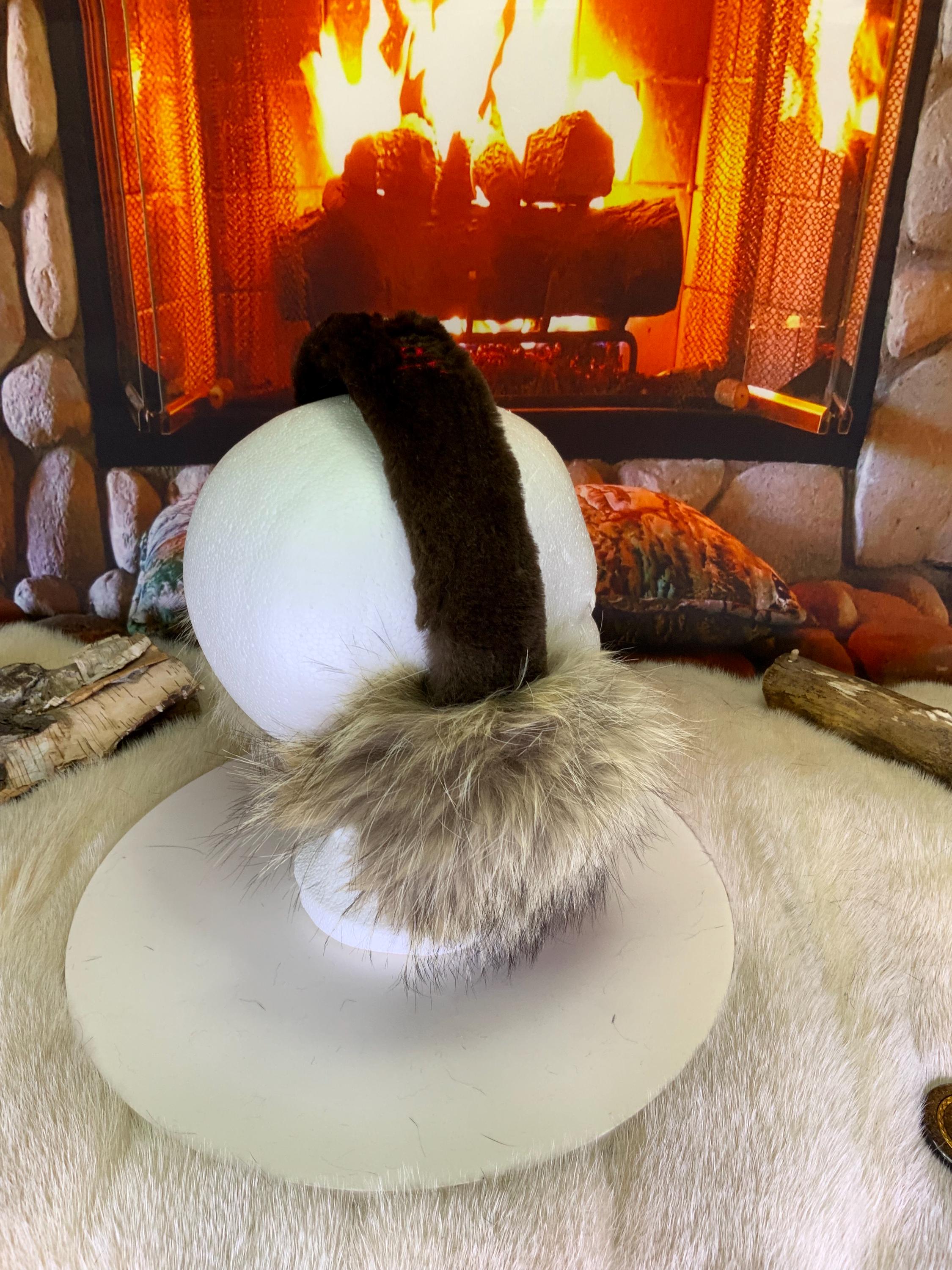 Cache-Oreilles tout en fourrure recyclée édition Coyote naturel