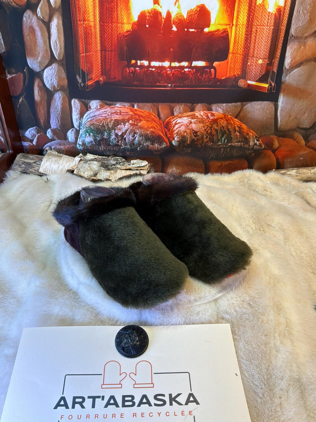 Slipper Georgette pointure 8 femme – Sherling italien & cuir recyclé, pièce unique faite à la main au Québec