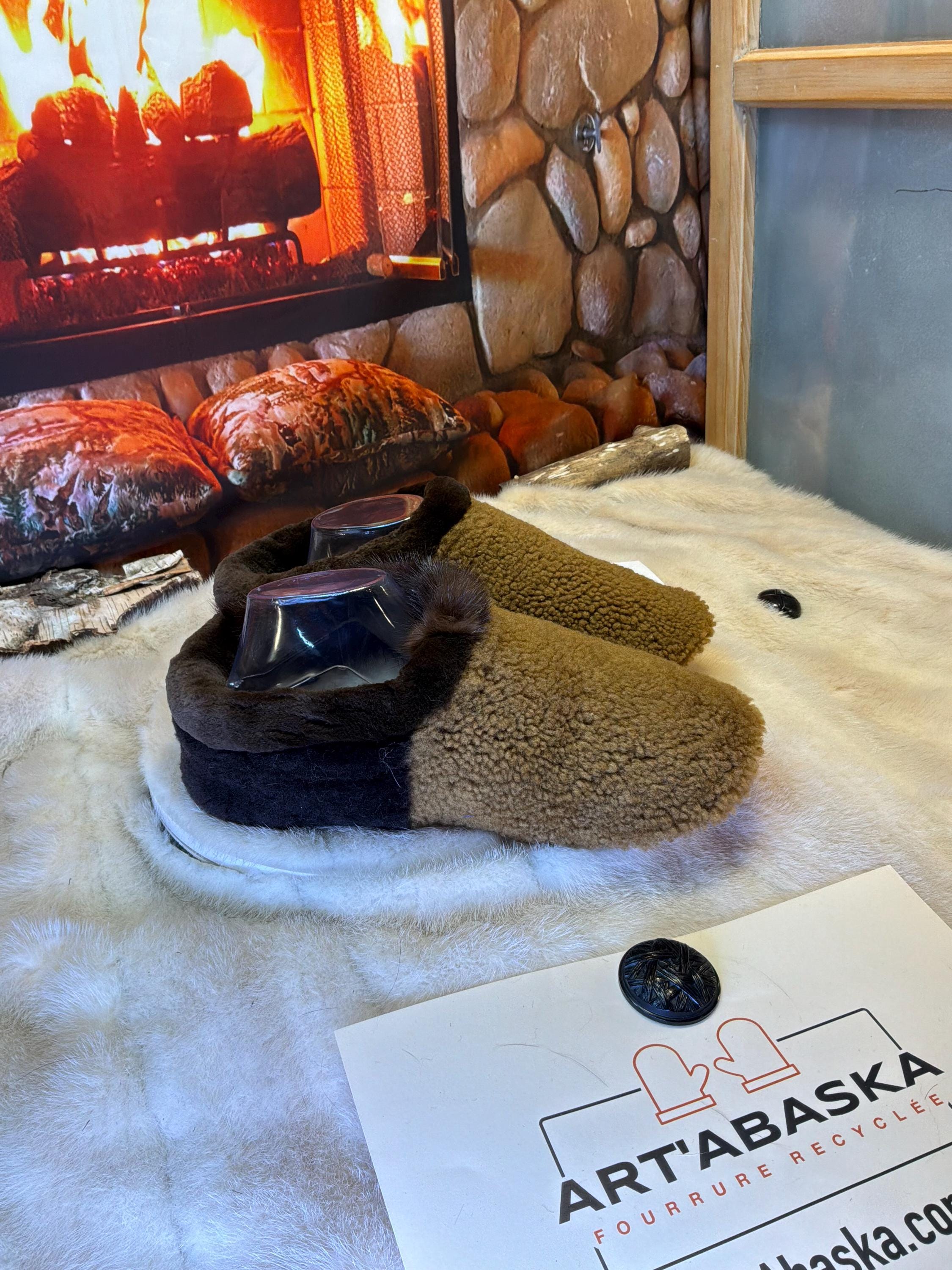 Slipper Gaétane pointure 10 femme – Sherling italien & cuir recyclé, pièce unique faite à la main au Québec