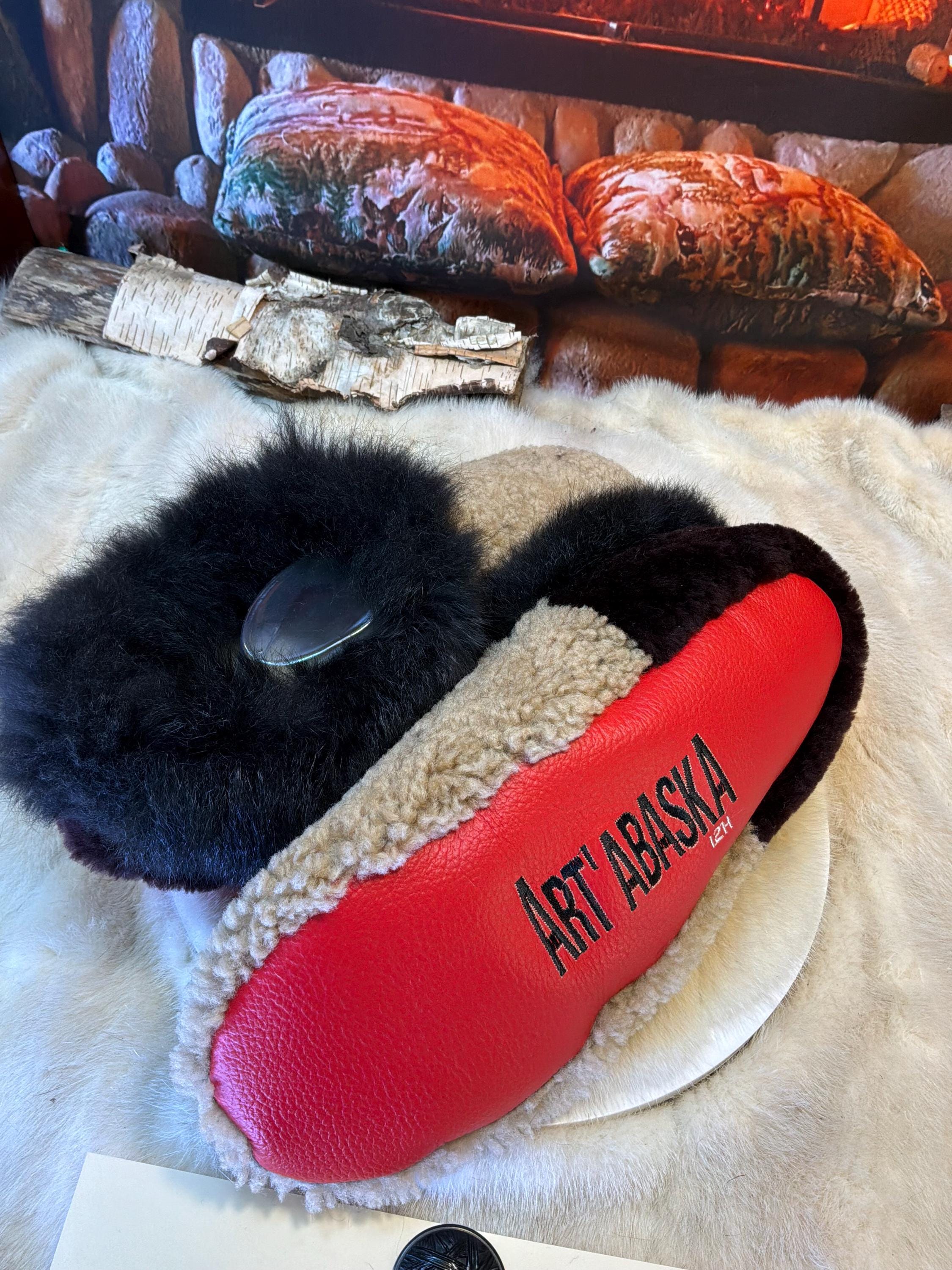 Slipper Rosalie pointure 12 Homme – Sherling italien & cuir recyclé, pièce unique faite à la main au Québec