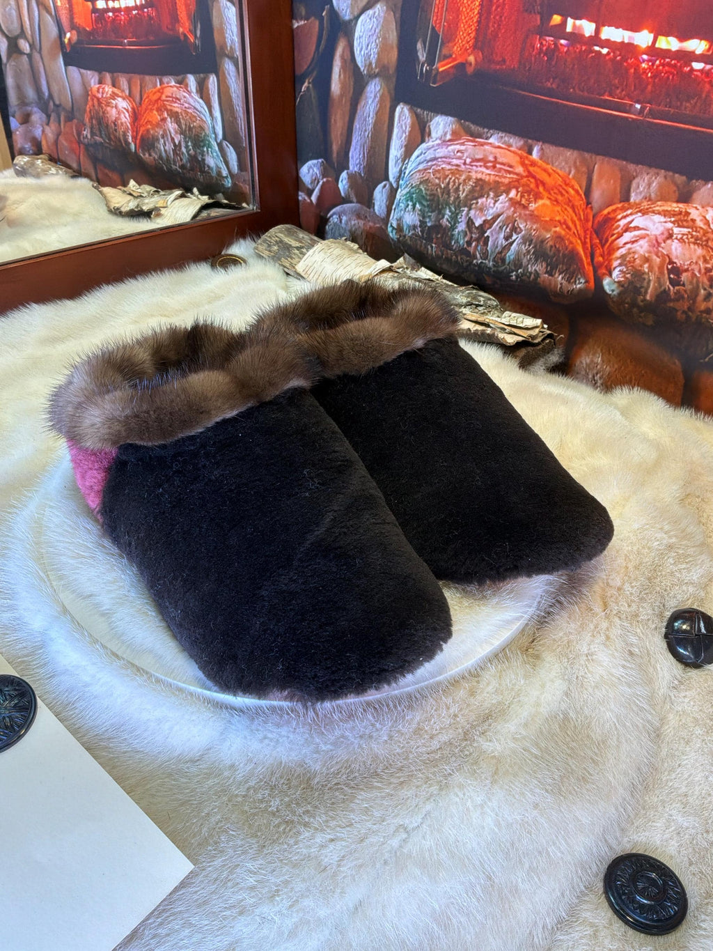 Slipper Joséphine pointure 8 femme – Sherling italien & cuir recyclé, pièce unique faite à la main au Québec