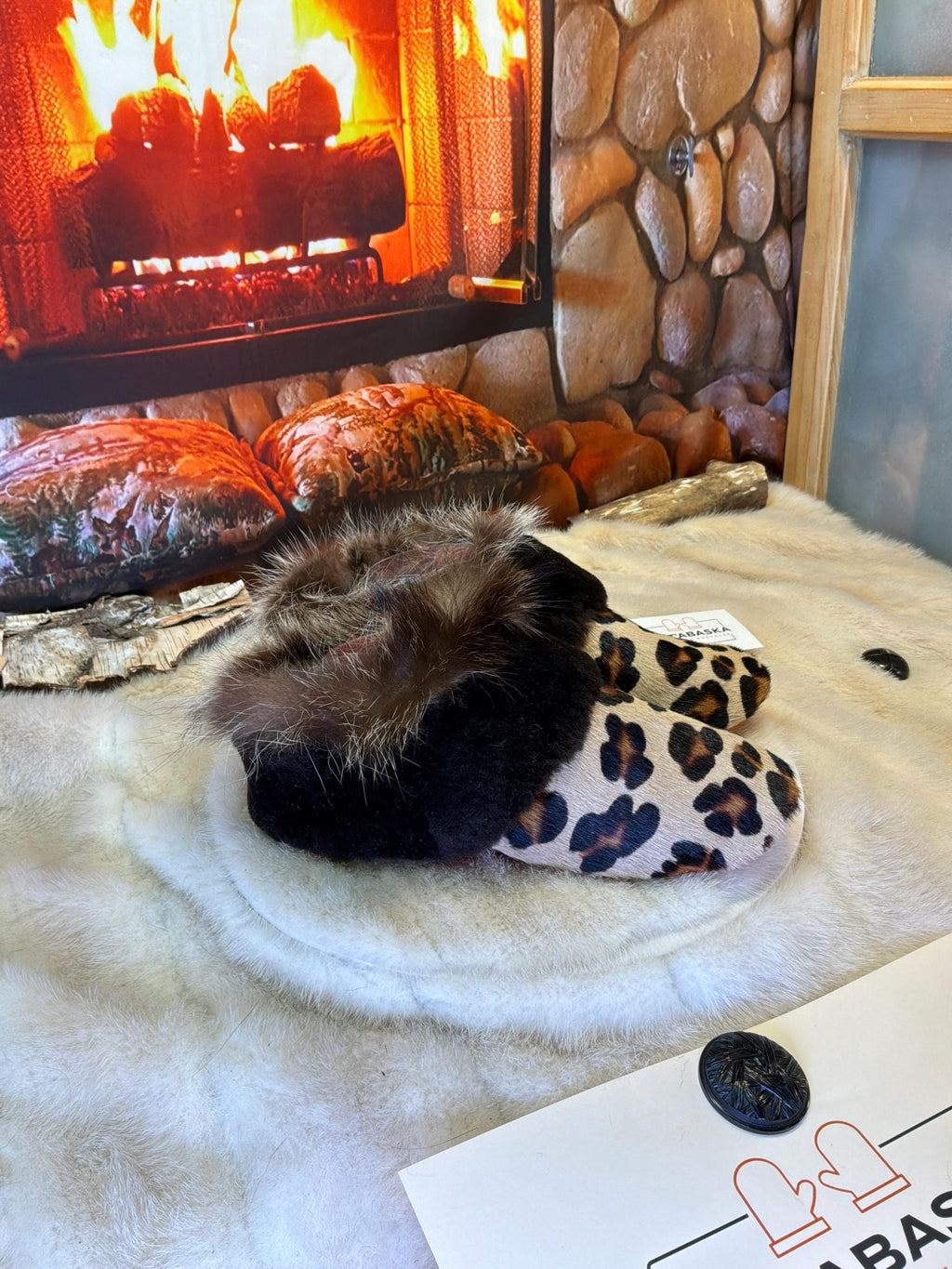 Slipper Emma pointure 8 femme – Sherling italien & cuir recyclé, pièce unique faite à la main au Québec