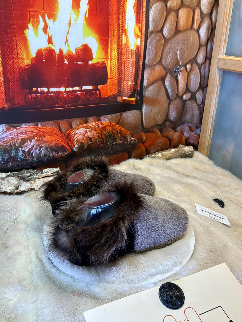 Slipper Yolande pointure 7 femme – Sherling italien & cuir recyclé, pièce unique faite à la main au Québec