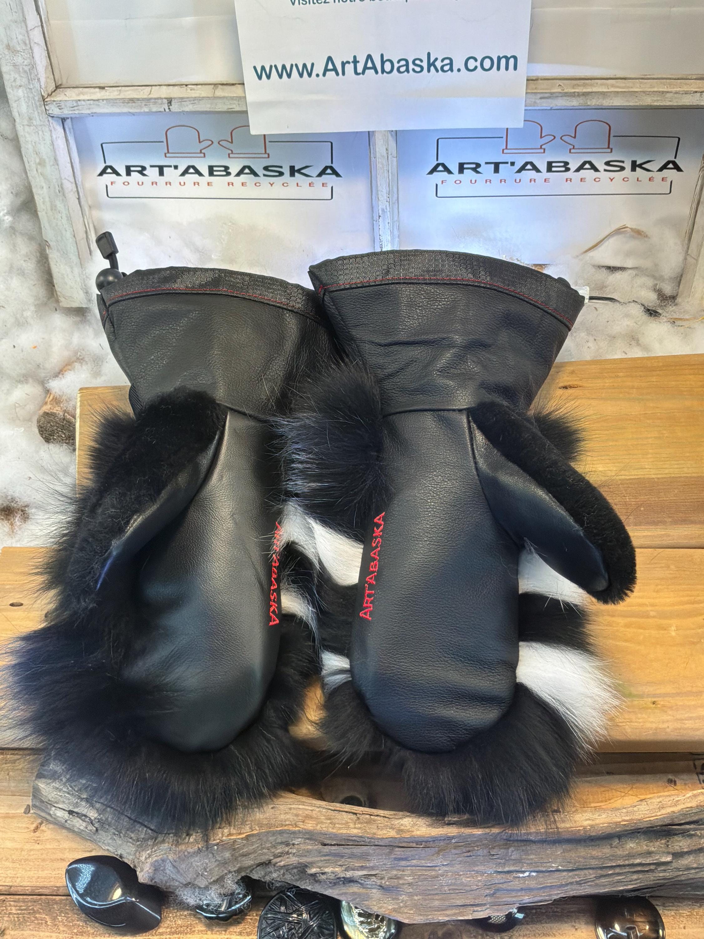 Mitaines fourrure recyclée cuir italien fait à la main Québec Small Jacqueline artistique pièce unique