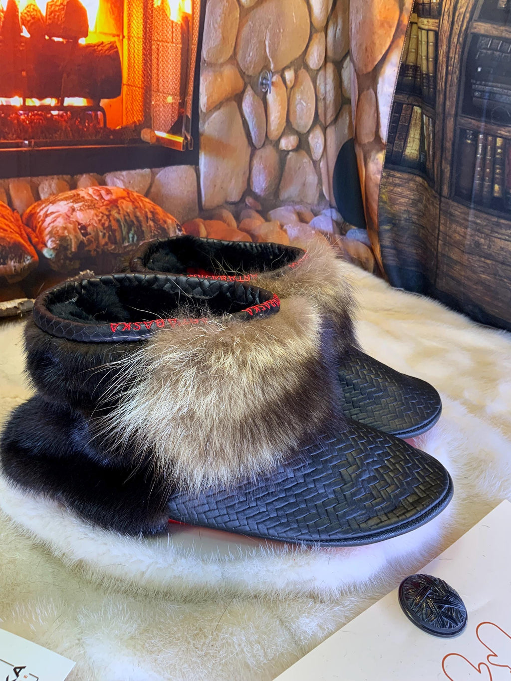 Mocassins d’interieur homme 10 Les Rosalie - cuir italien chevron & fourrures recyclees raton vison - semelle rouge - fait main Quebec