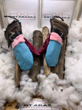 Mitaines Les Georgette – Medium, vison rose et fuchsia, cuir turquoise et brun, fait à la main, fourrure intérieure, Québec