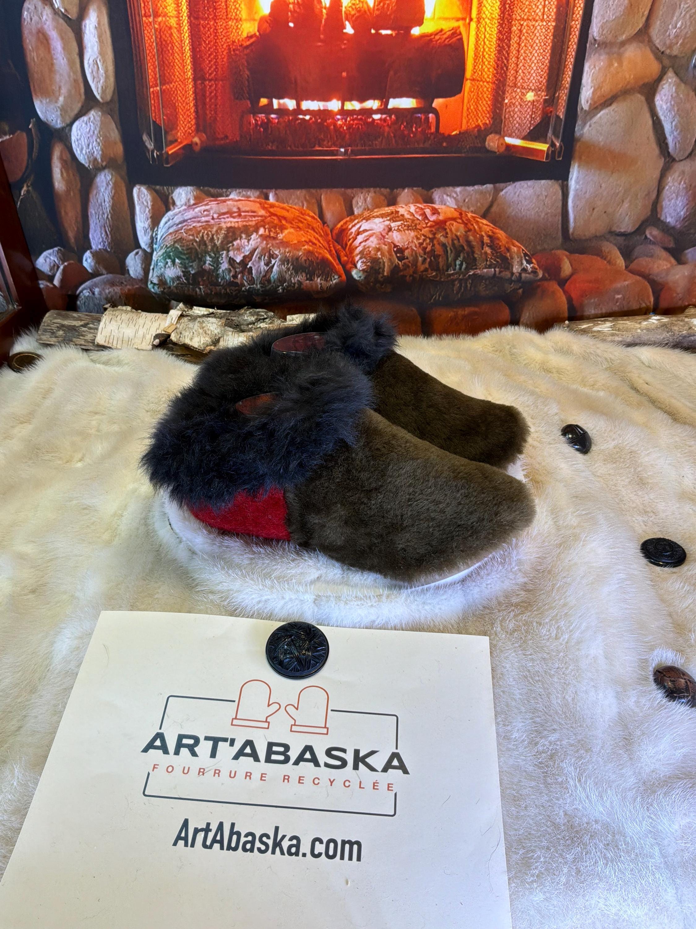 Slipper Jeannine pointure 8 femme – Sherling italien & cuir recyclé, pièce unique faite à la main au Québec