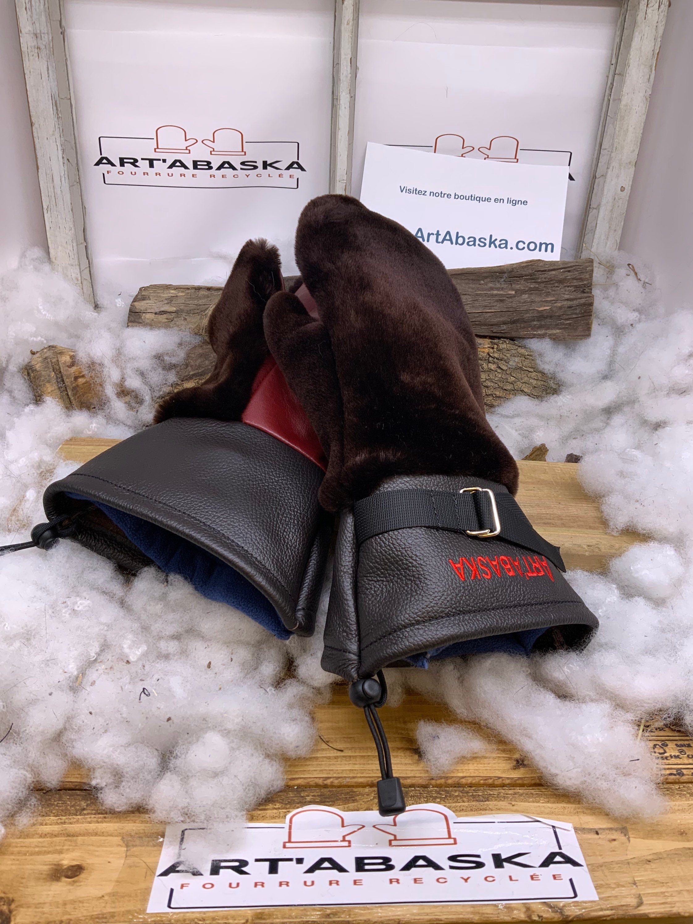 Mitaines Céline – X-Large Castor rasé recyclé & cuir bourgogne, intérieur amovible feutre polar, fait à la main, Québec