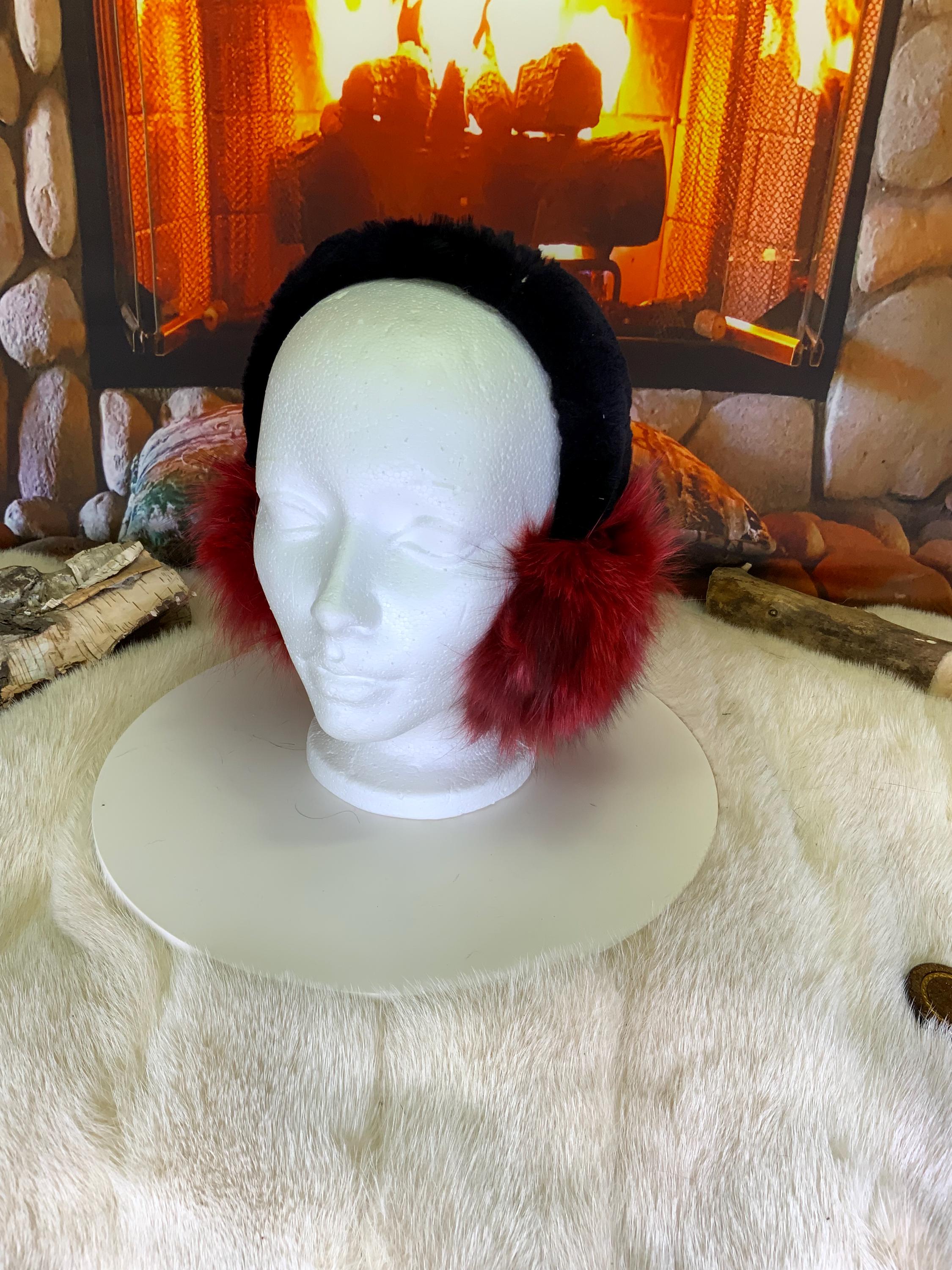 Cache-Oreilles tout en fourrure recyclée édition Renard teint rouge recyclé et cousu en morceaux Les Nicole