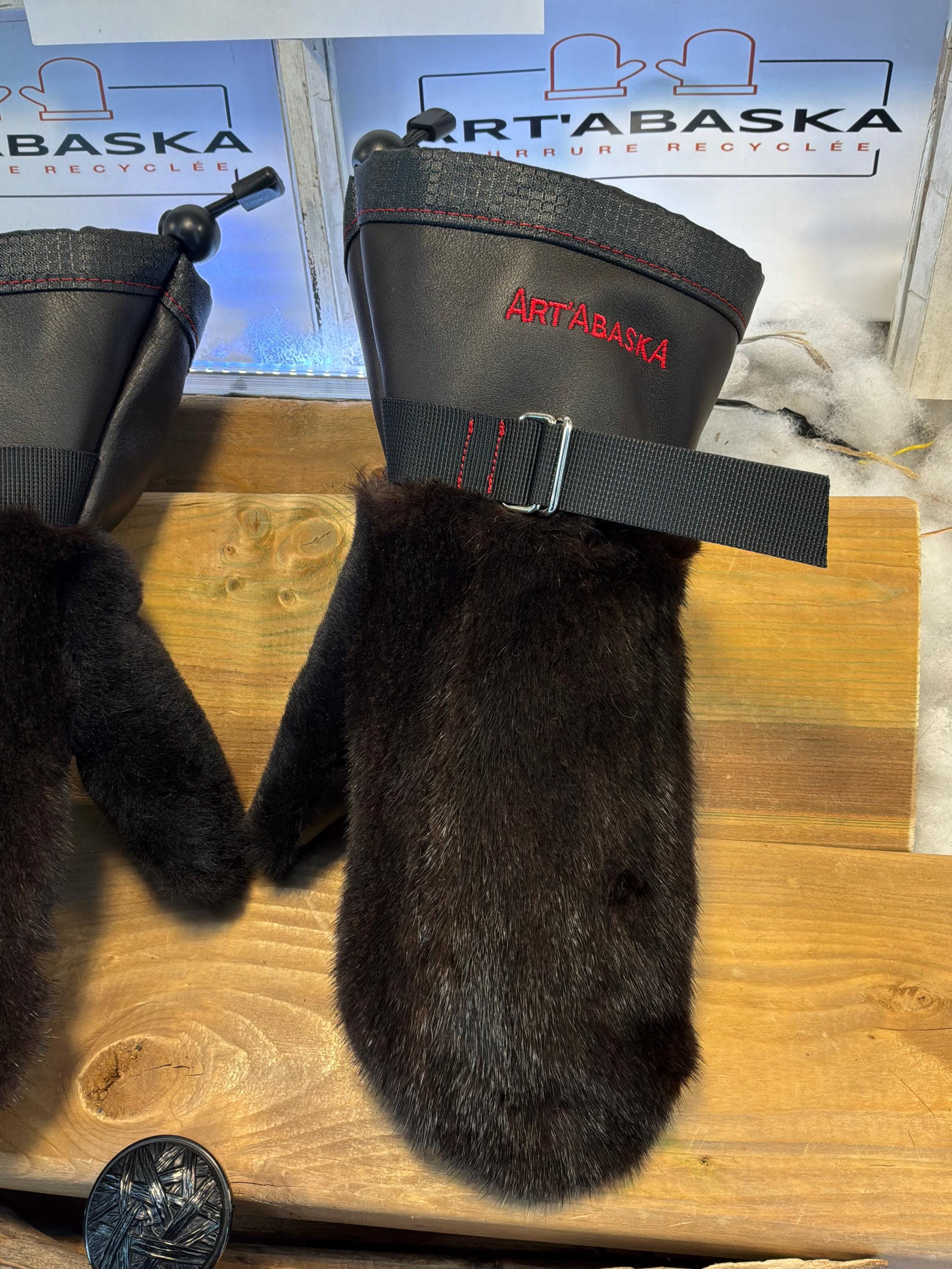 Mitaines Alice Small vison recycle brun mouton rase cuir italien noir faites a la main Quebec modèle classique intemporel