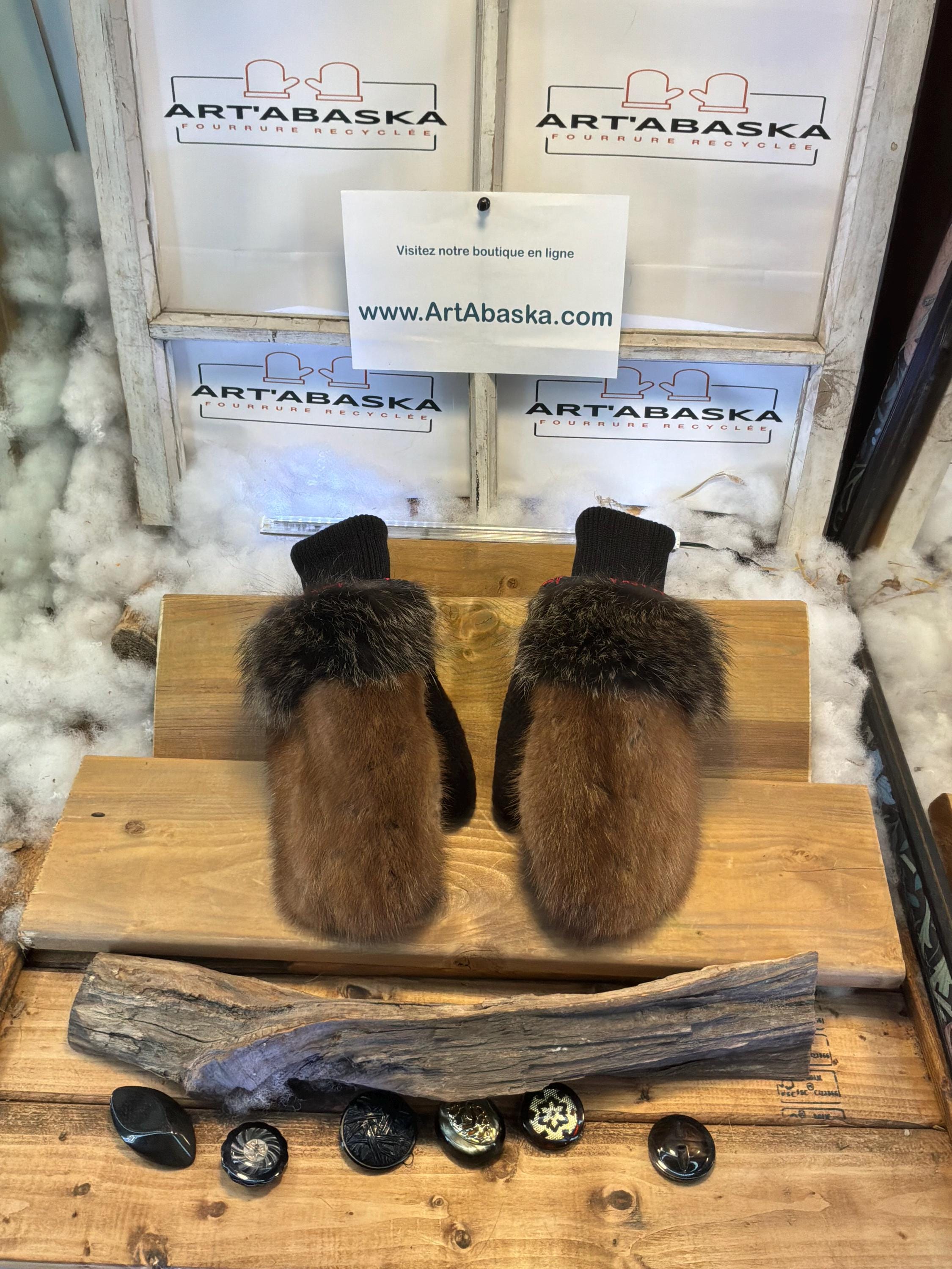 Mitaines de ville Small Lucie en fourrure recyclée – Faites à la main au Québec – Légères, élégantes, confort urbain – ArtAbaska