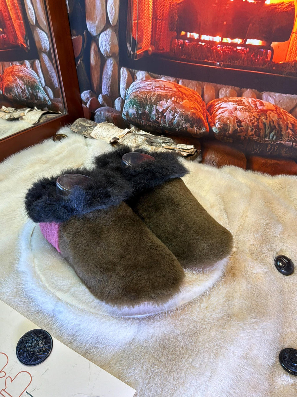 Slipper Berthe pointure 7 femme – Sherling italien & cuir recyclé, pièce unique faite à la main au Québec