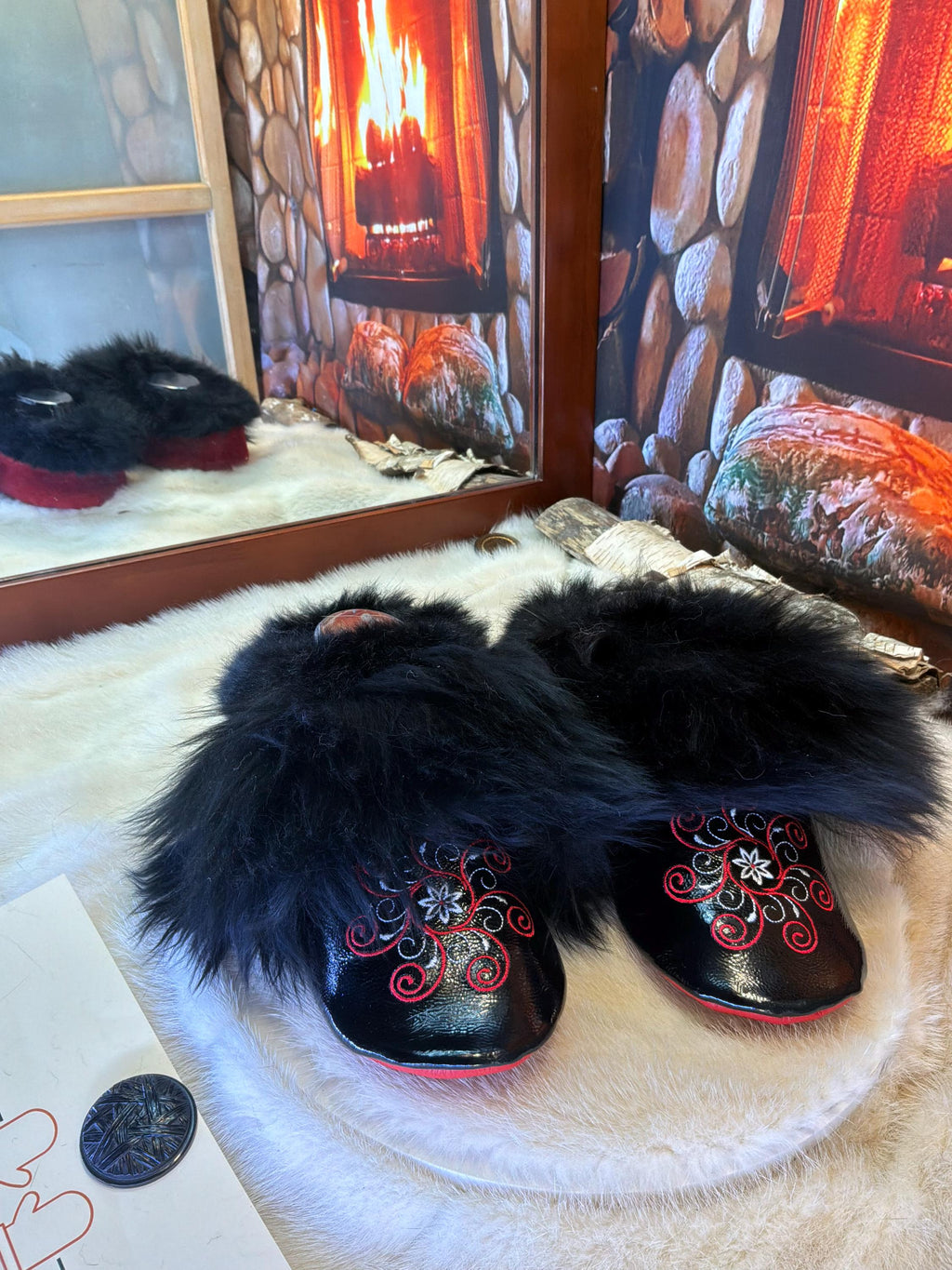 Slipper Gilberte pointure 8 femme – Sherling italien & cuir recyclé, pièce unique faite à la main au Québec