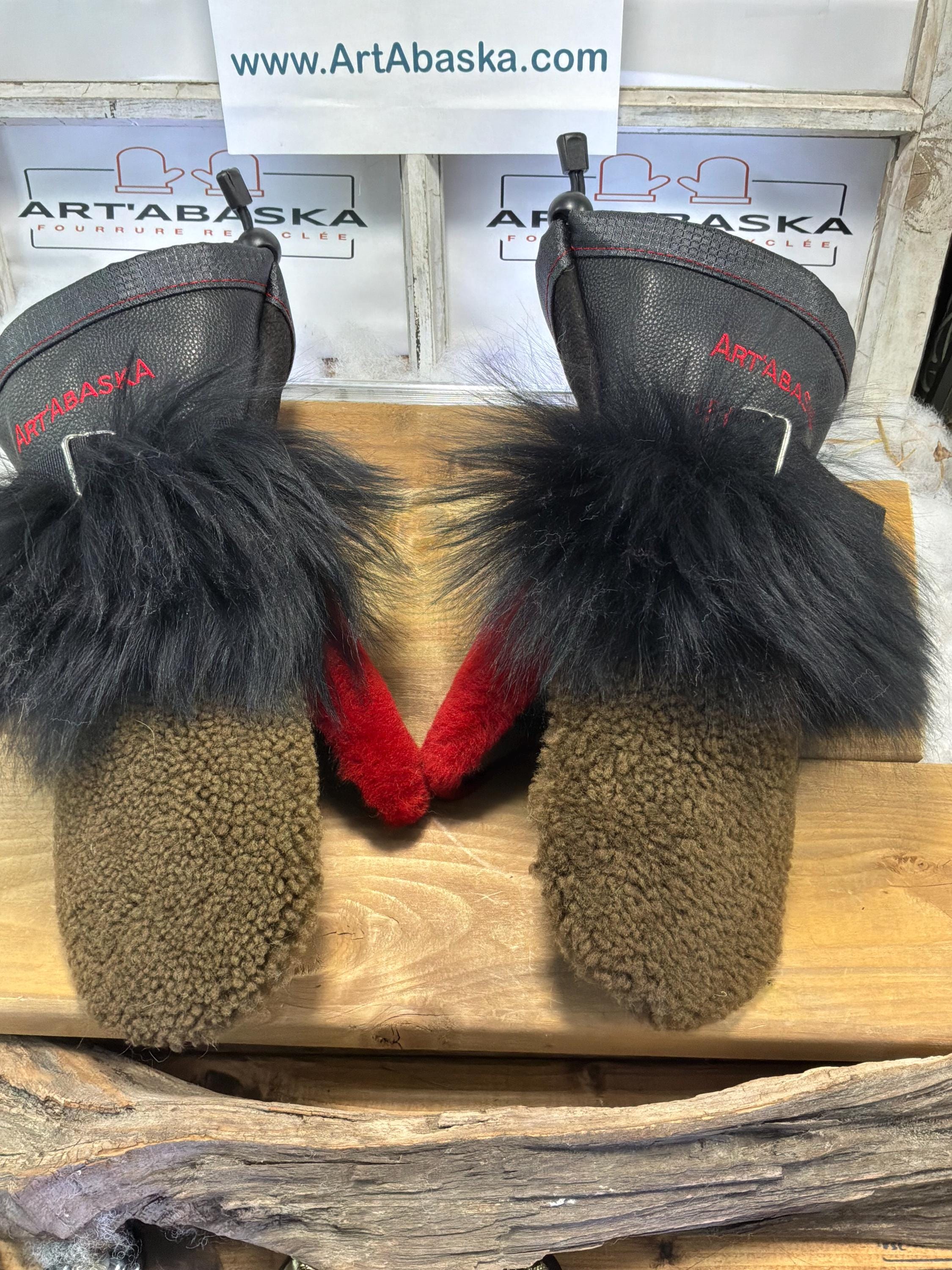 Mitaines Aimée en fourrure recyclée et cuir italien faites à la main au Québec grandeur Medium