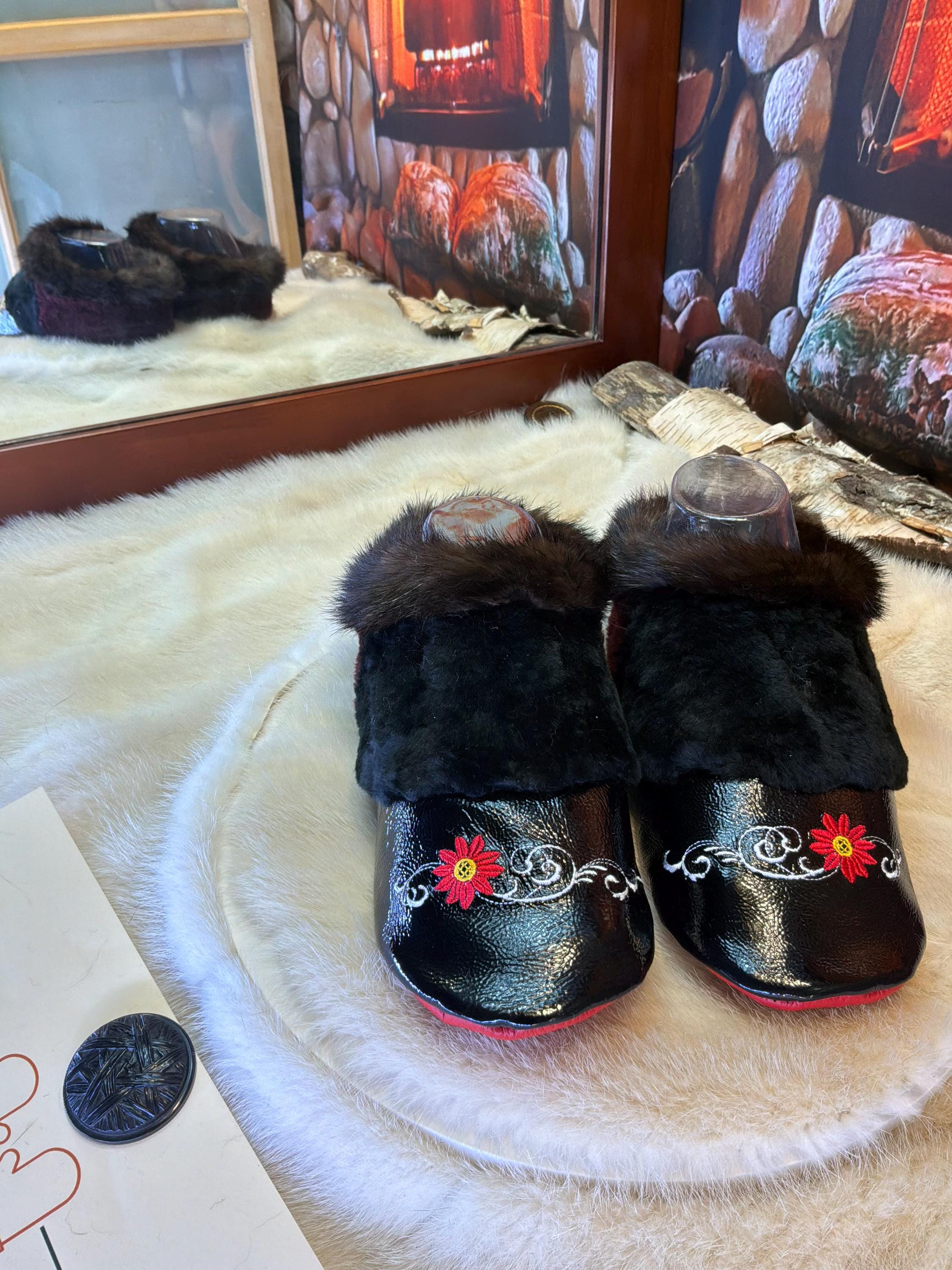 Slipper Annette pointure 7 femme – Sherling italien & cuir recyclé, pièce unique faite à la main au Québec