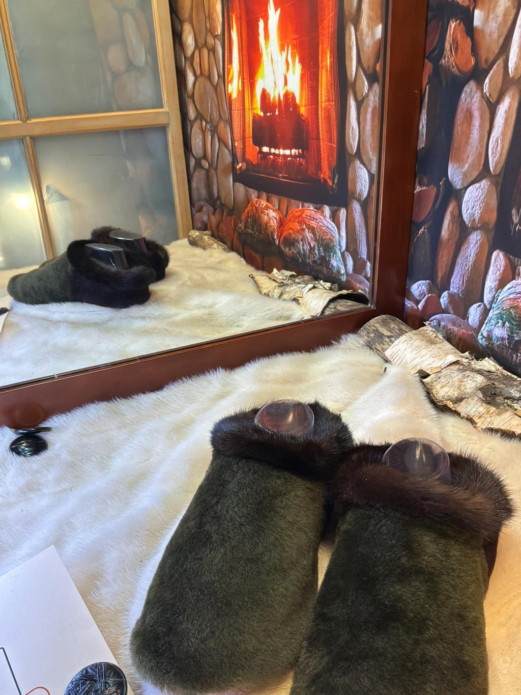 Slipper Georgette pointure 8 femme – Sherling italien & cuir recyclé, pièce unique faite à la main au Québec