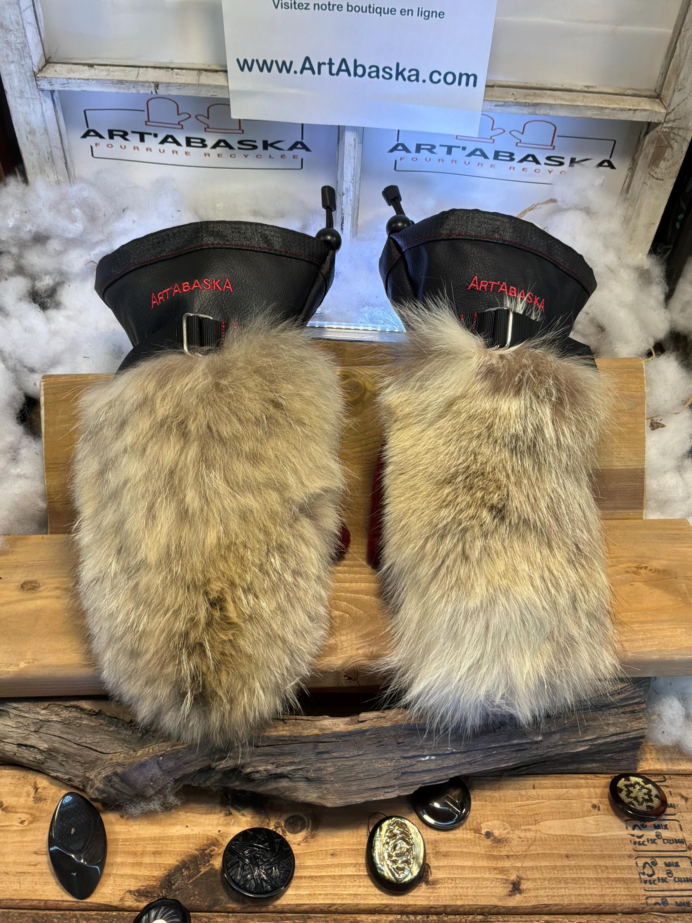 Mitaines Solange Small coyote recyclé manteau vintage avec pouce mouton rasé rouge vin et cuir italien noir, pièce  faite à la main Québec