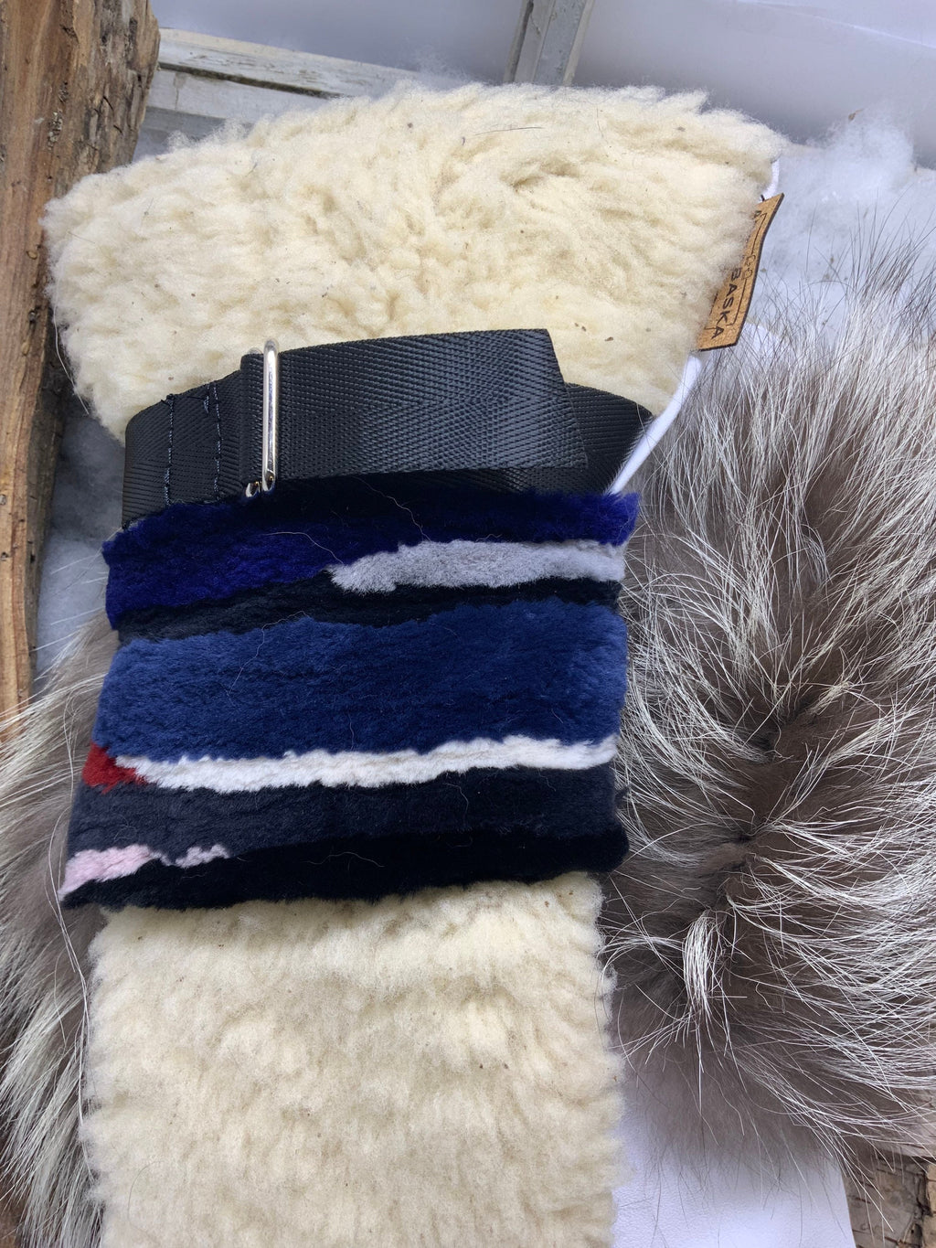 Mitaines Alphonsine Small – Édition limitée, fourrures recyclées renard et mouton, intérieur en fourrure, fait à la main Québec