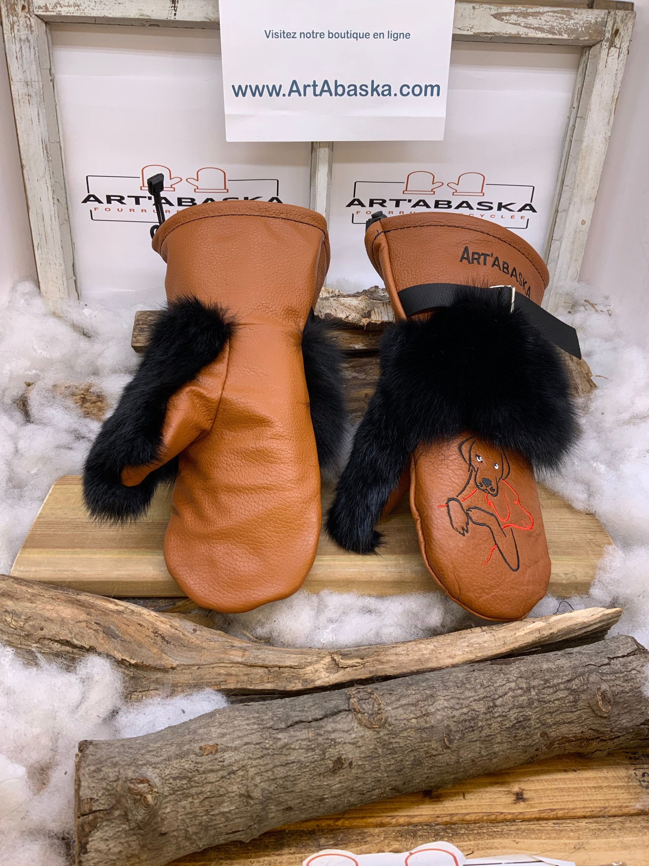 Mitaines Aline Large renard noir patchwork vison noir cuir orange brulé édition amour de chiens ArtAbaska fait main Québec