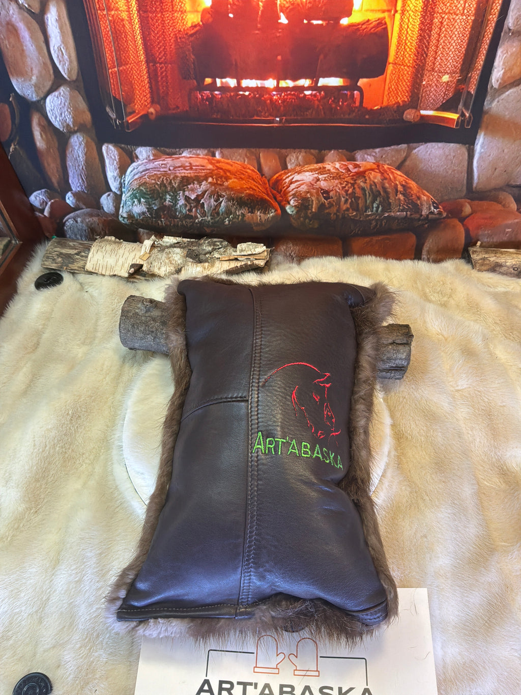 Coussin décoratif Nicole en fourrure recyclée de Castor