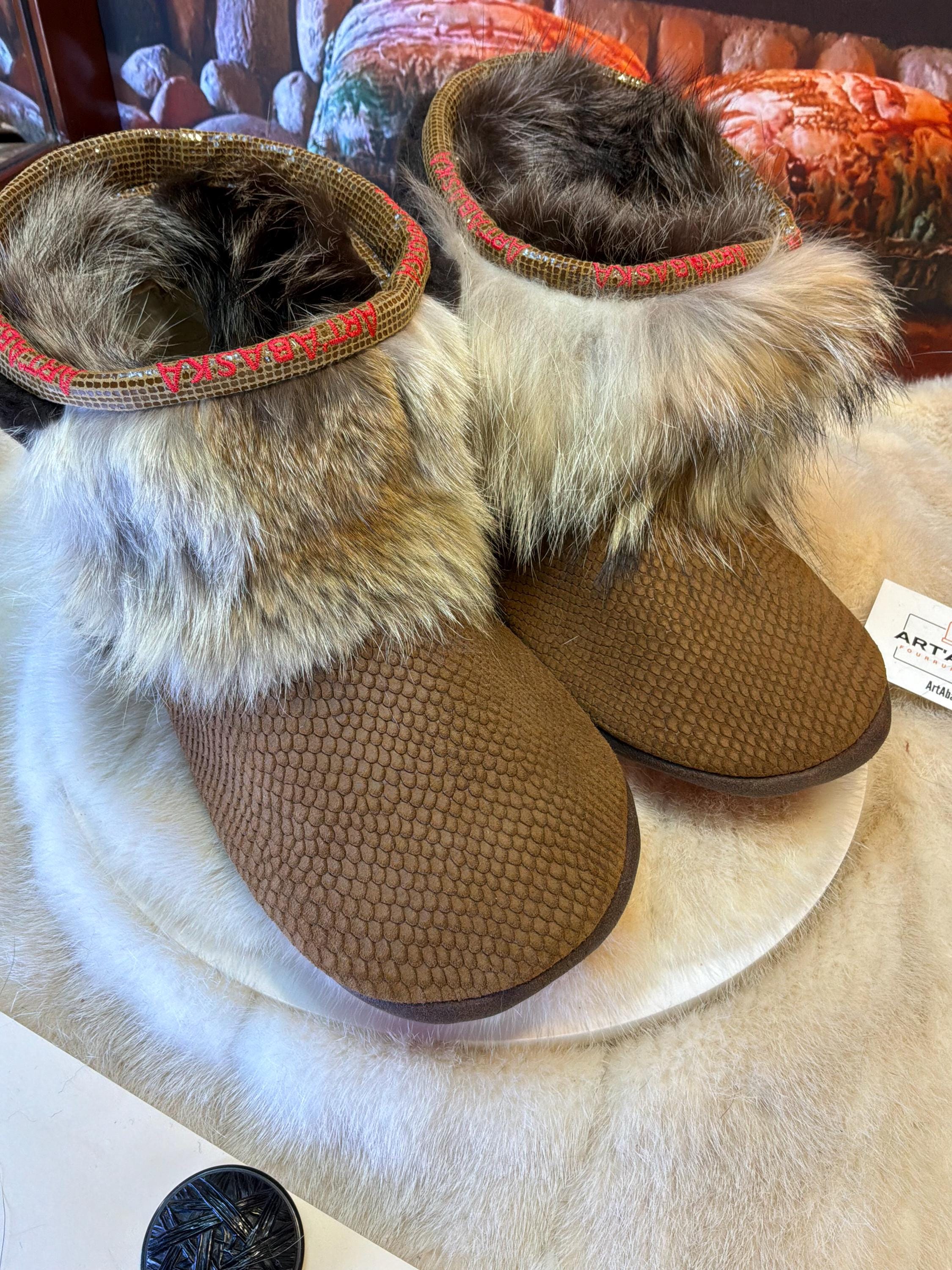 Mocassins d’intérieur homme Yolande pointure 11 cuir italien serpent brun coyote recyclé mouton café fait à la main Québec