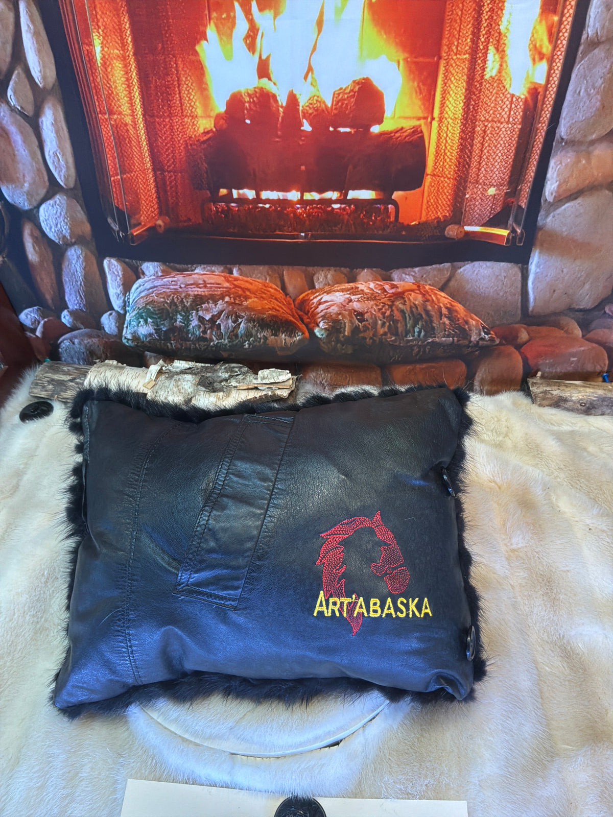 Coussin décoratif Manon en fourrure recyclée de Vison