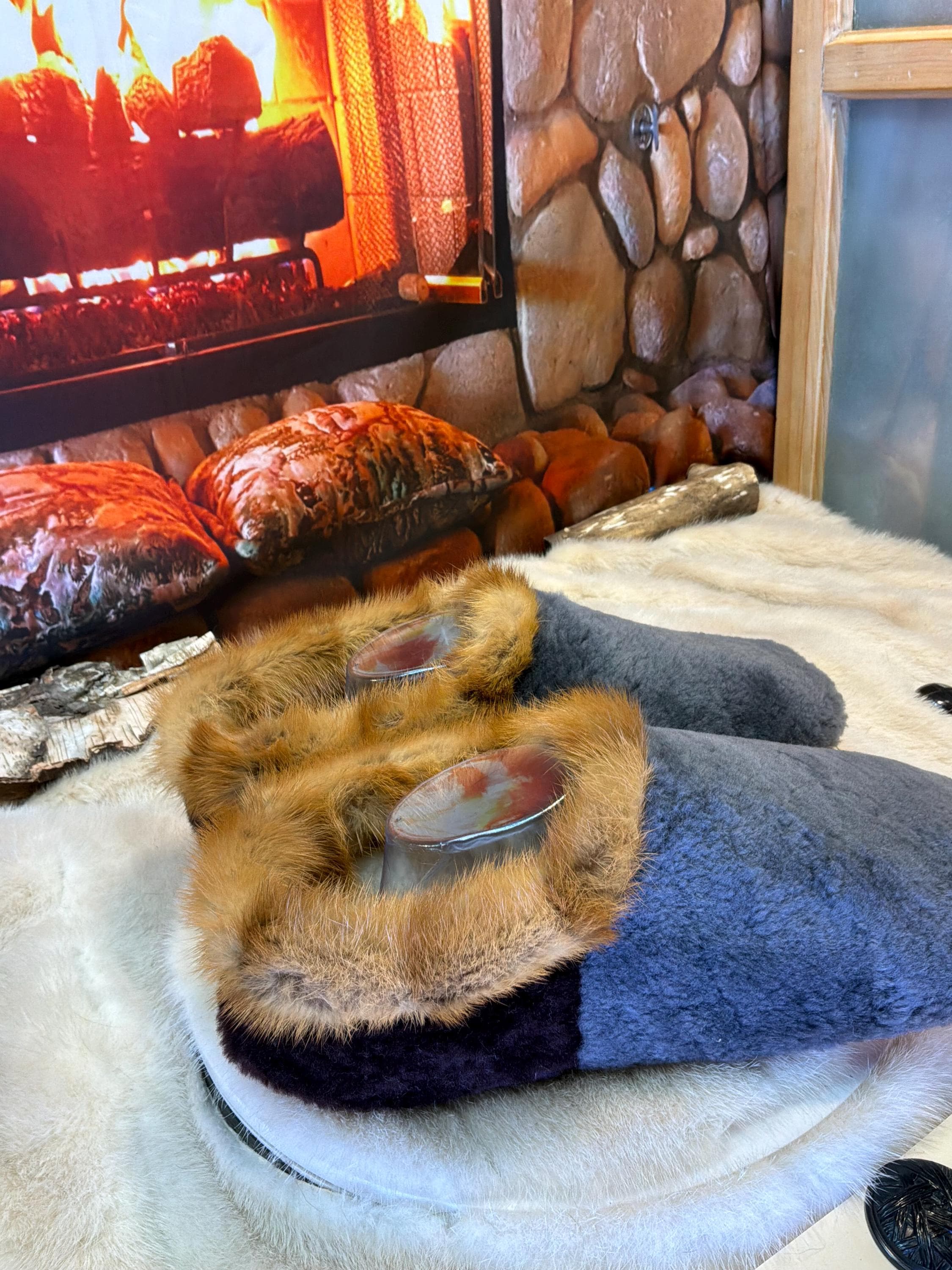 Slipper Eulalie pointure 10 Homme – Sherling italien & cuir recyclé, pièce unique faite à la main au Québec