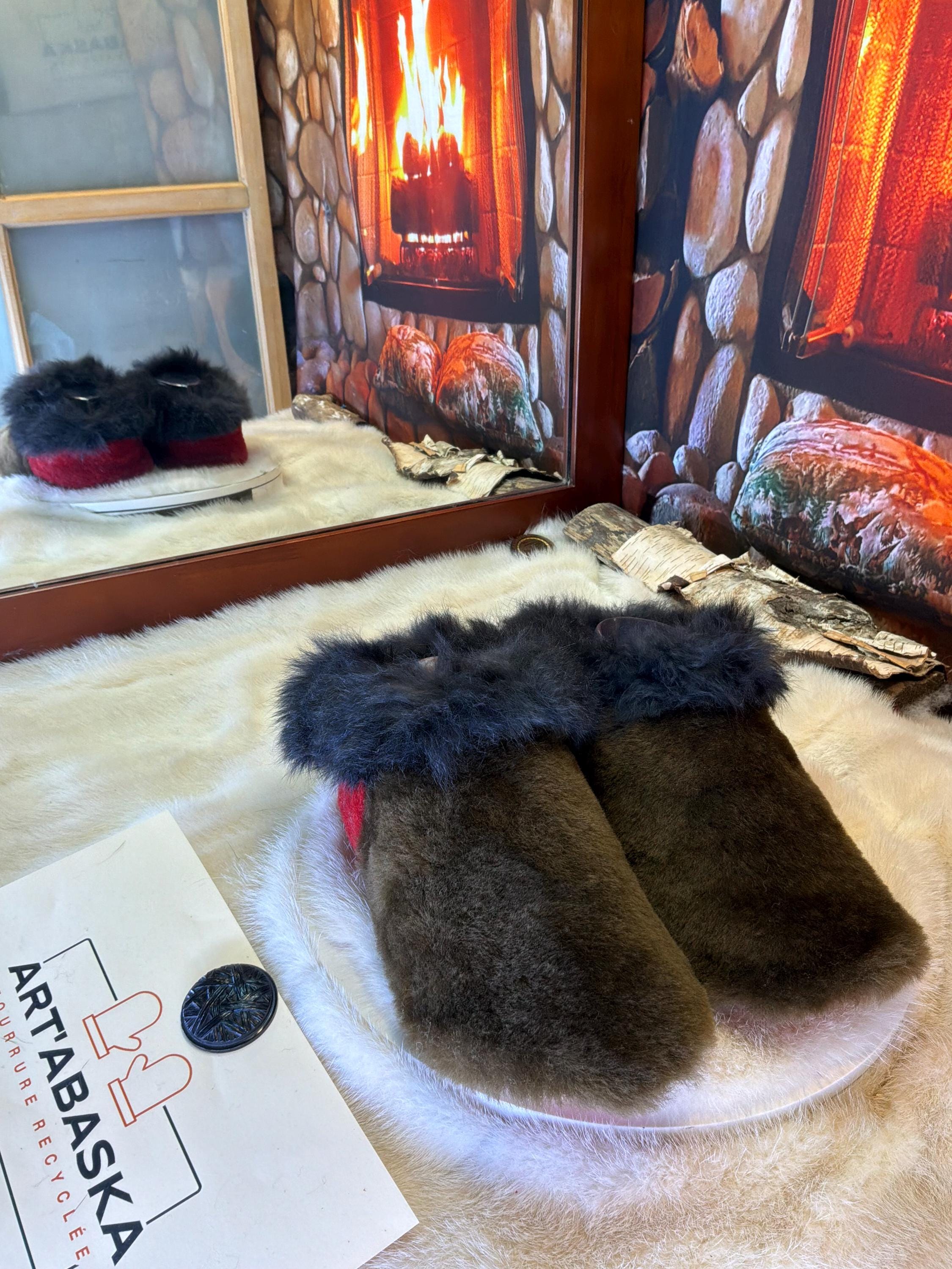 Slipper Jeannine pointure 8 femme – Sherling italien & cuir recyclé, pièce unique faite à la main au Québec