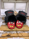 Mitaines Marcelle Large édition spéciale Mickey cuir rouge noir broderie ArtAbaska fourrure recyclée fait à la main Québec