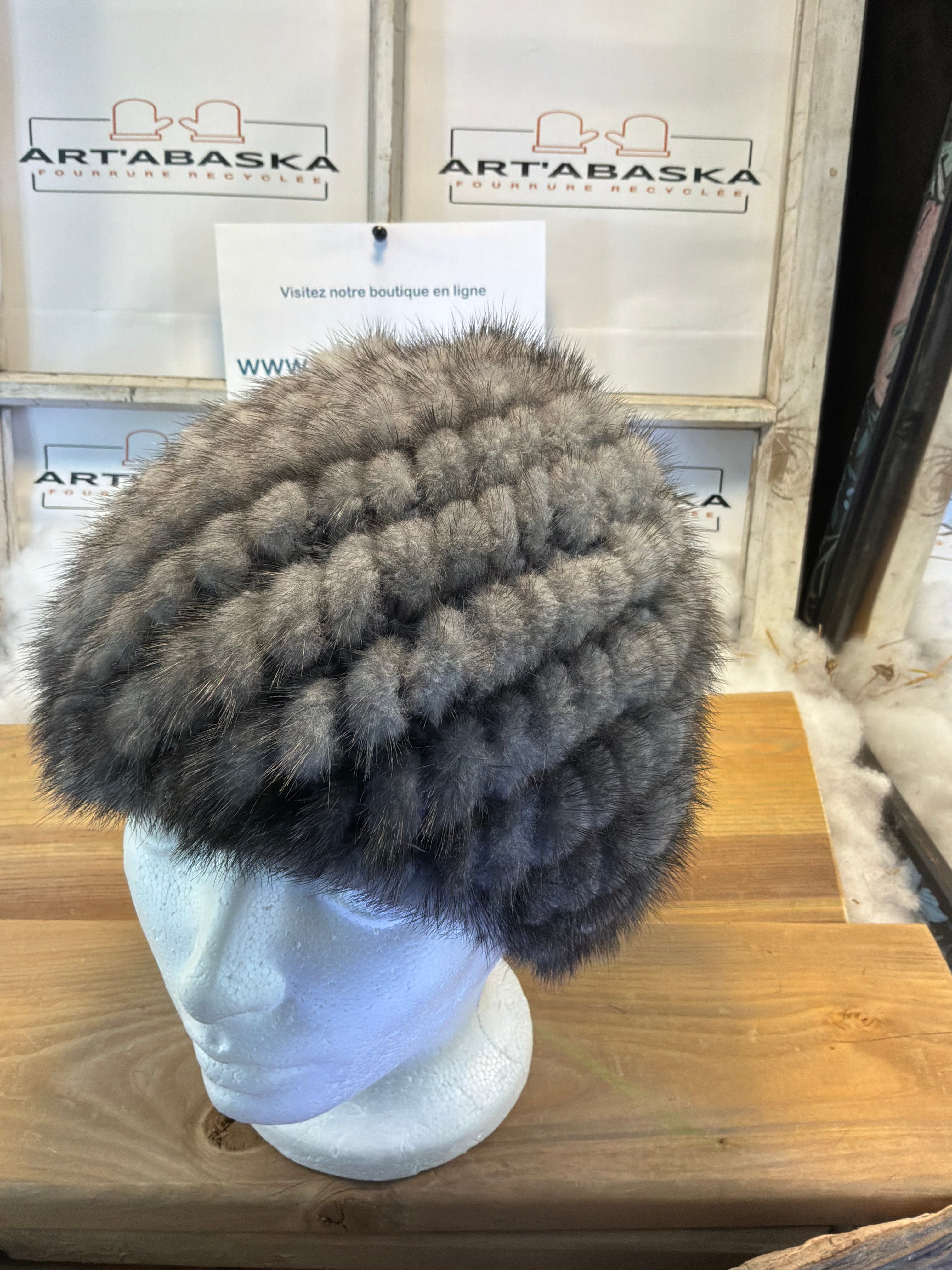 Tuque en fourrure de Vison recyclée