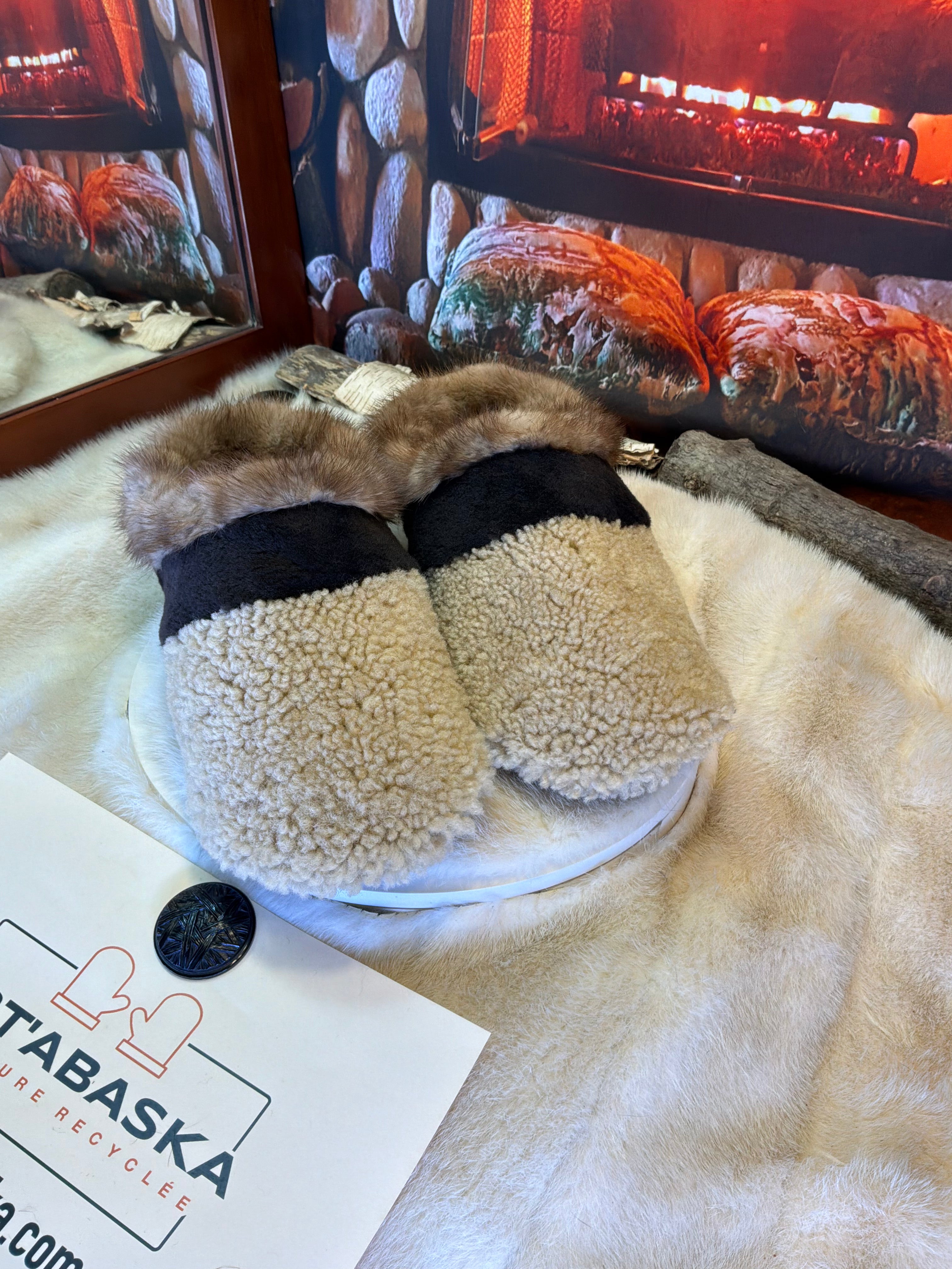 Slipper Les Marie pointure 12 Homme – Sherling italien & cuir recyclé, pièce unique faite à la main au Québec