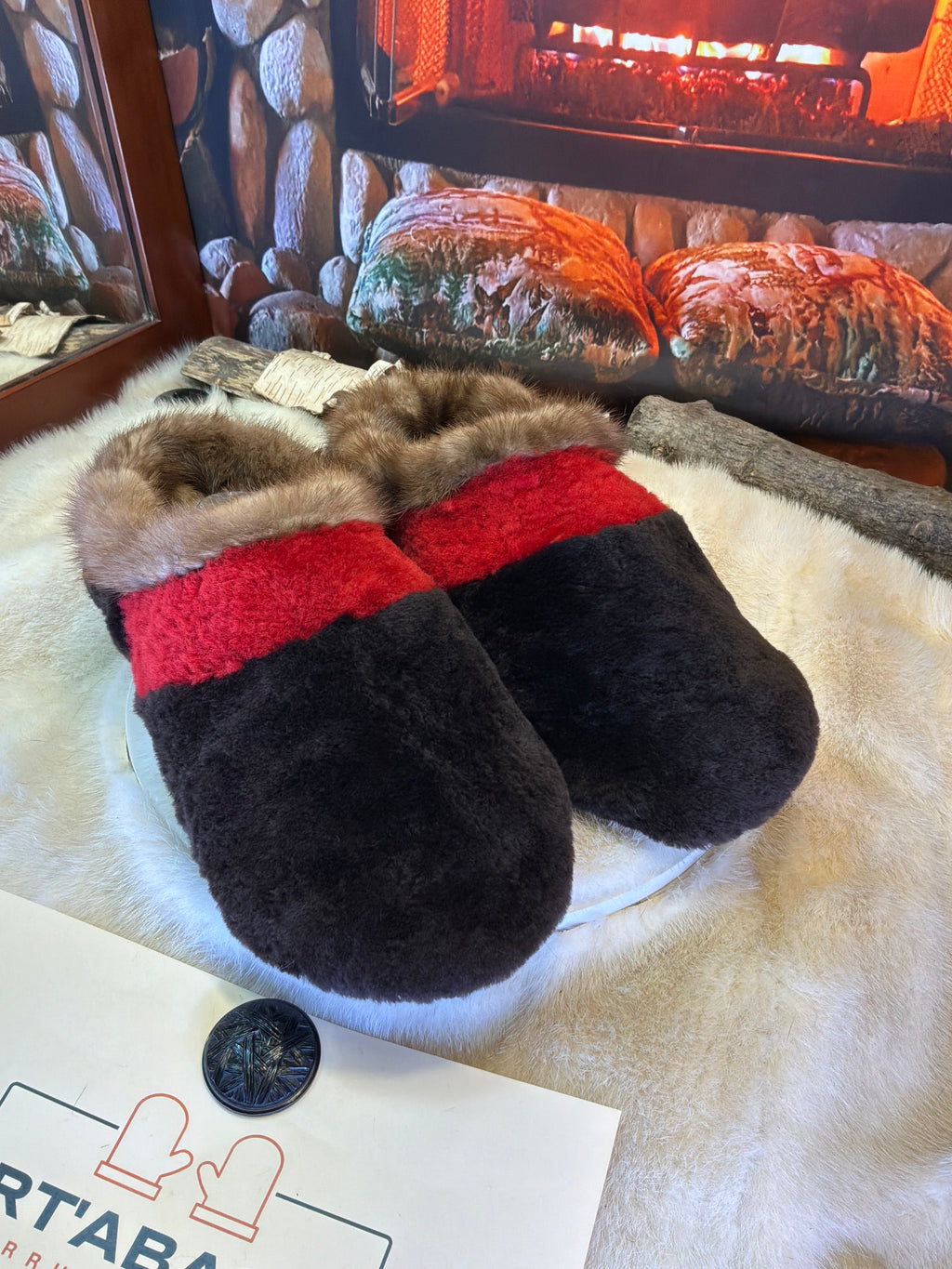Slipper Les Yvette pointure 12 Homme – Sherling italien & cuir recyclé, pièce unique faite à la main au Québec