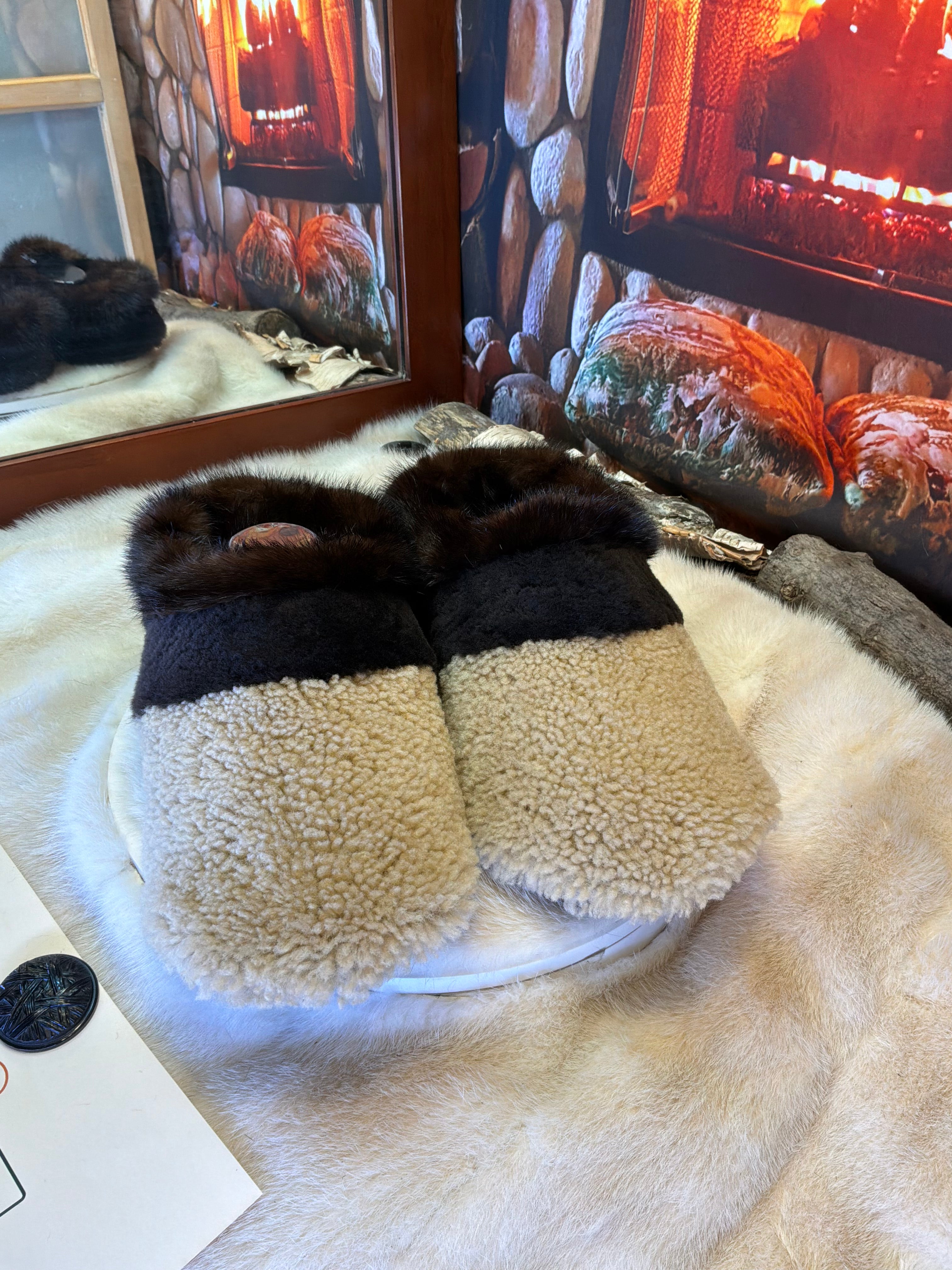 Slipper Les Germaine pointure 12 Homme – Sherling italien & cuir recyclé, pièce unique faite à la main au Québec