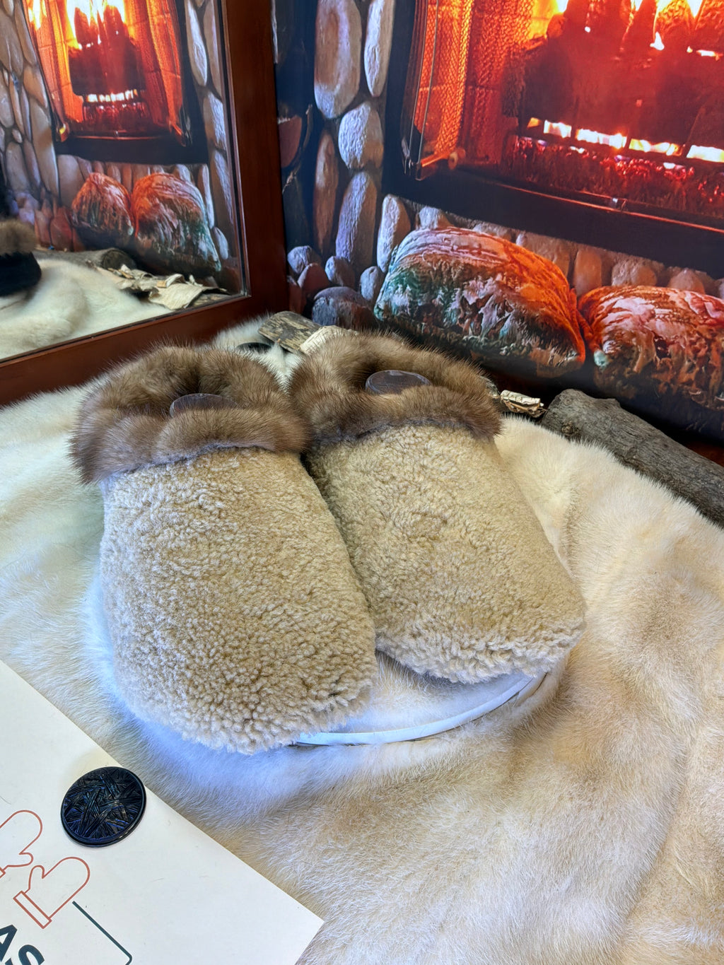 Slipper Les Céline pointure 12 Homme – Sherling italien & cuir recyclé, pièce unique faite à la main au Québec