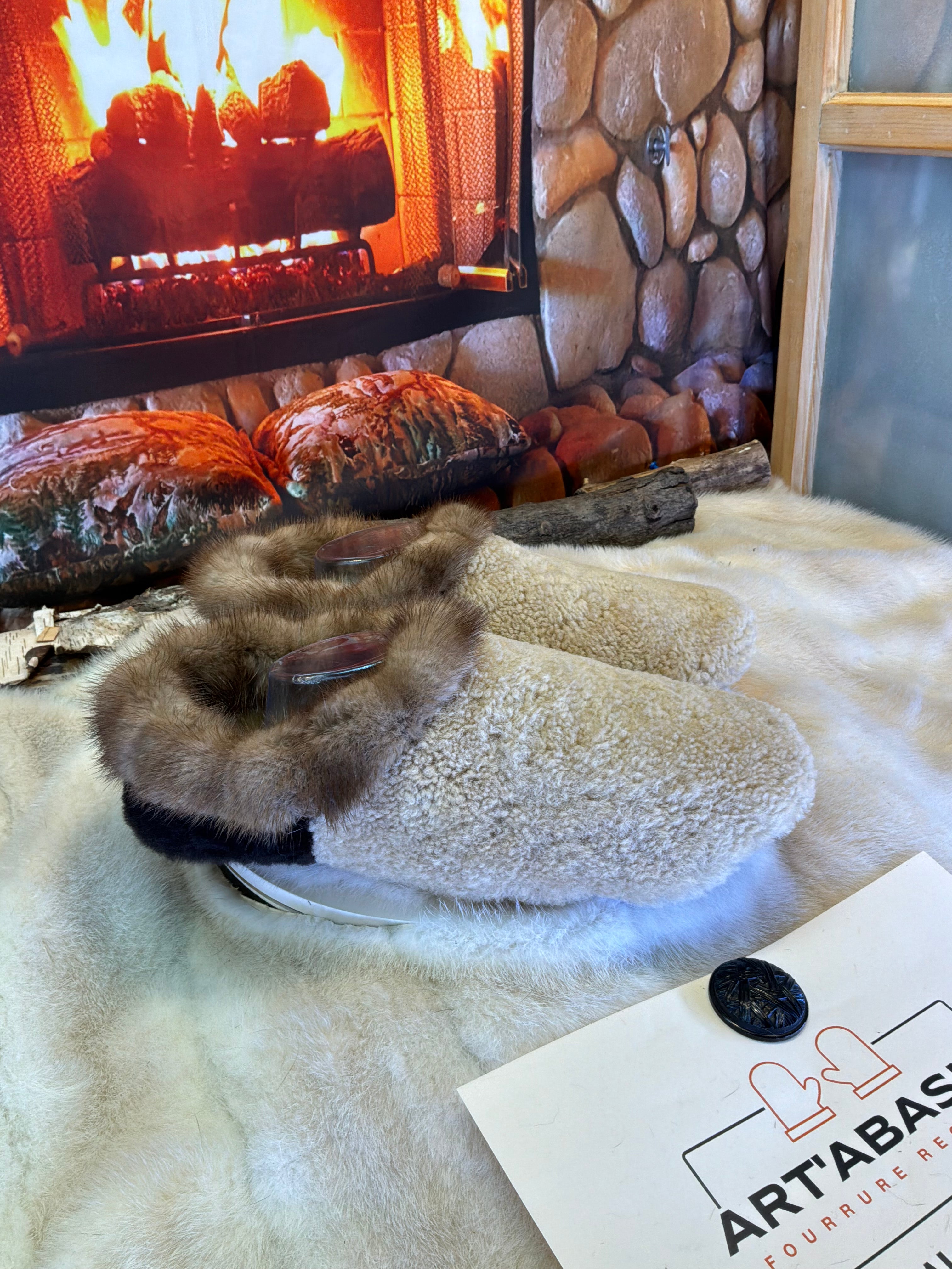 Slipper Les Céline pointure 12 Homme – Sherling italien & cuir recyclé, pièce unique faite à la main au Québec