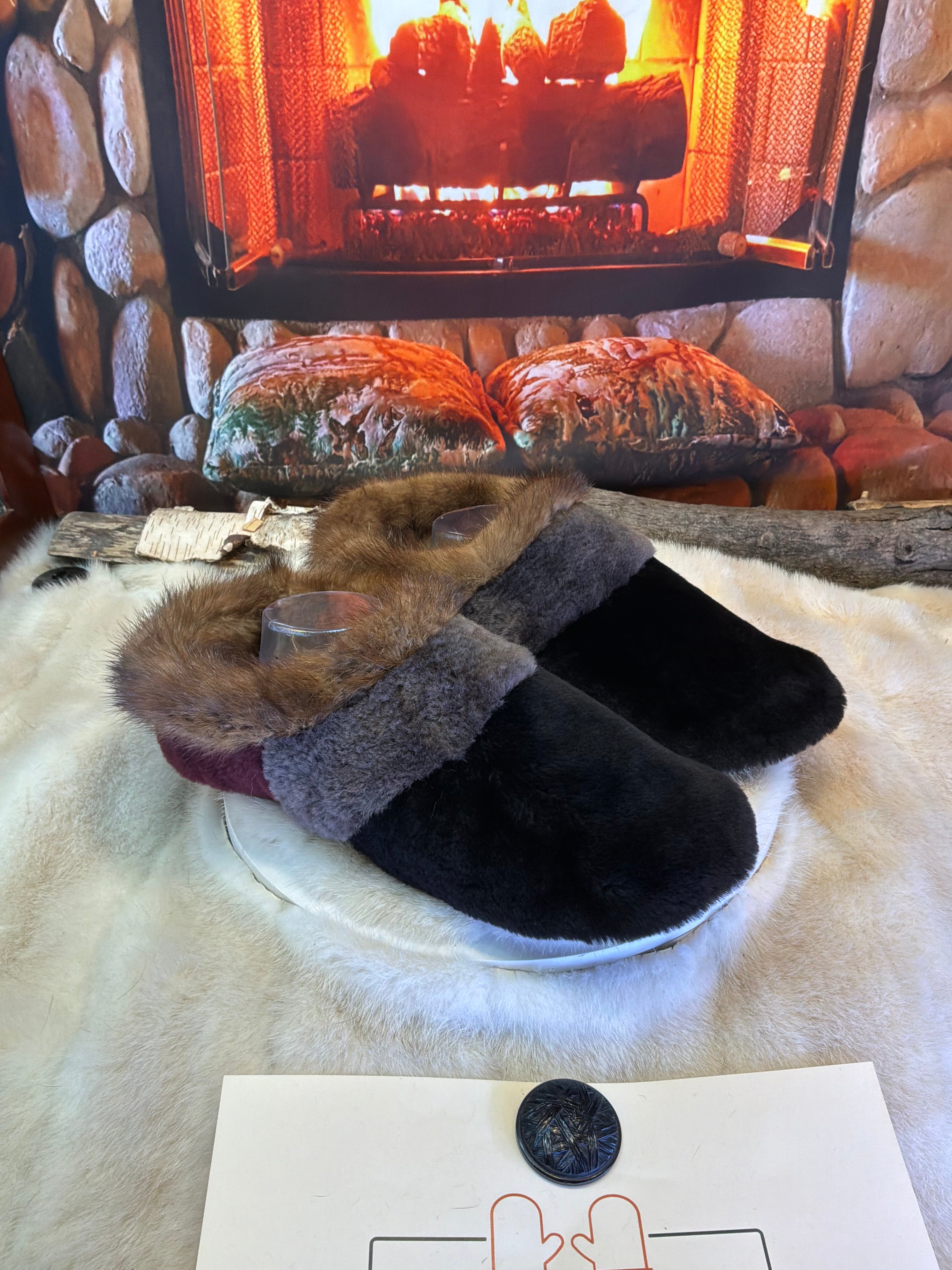 Slipper Les Jeanne pointure 12 Homme – Sherling italien & cuir recyclé, pièce unique faite à la main au Québec
