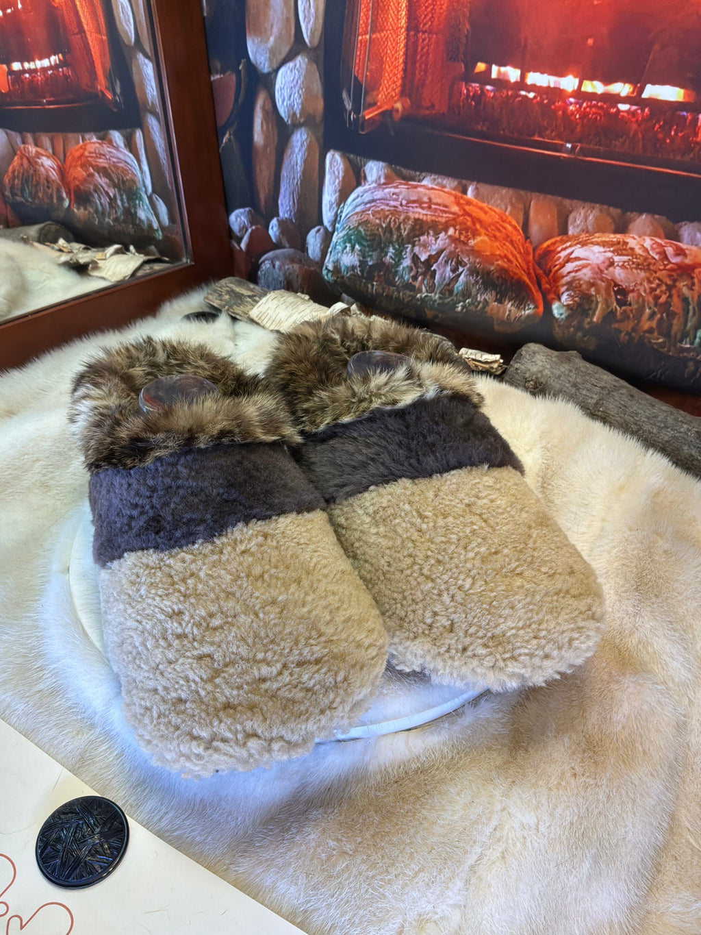 Slipper Les Cécile pointure 11 Homme – Sherling italien & cuir recyclé, pièce unique faite à la main au Québec