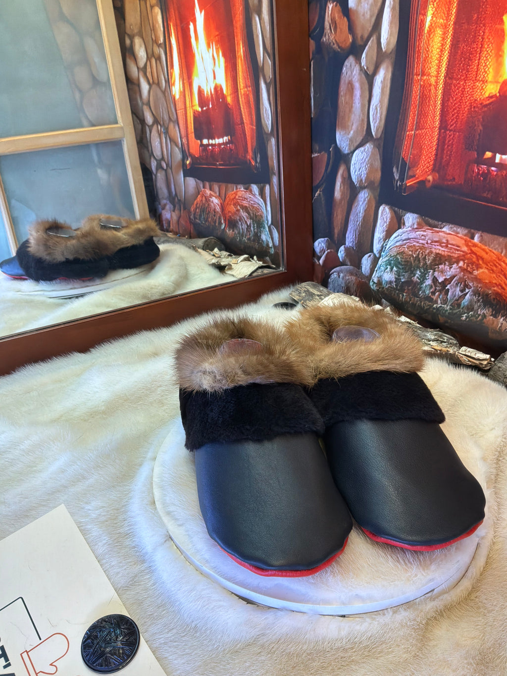 Slipper Les Rita pointure 11 Homme – Sherling italien & cuir recyclé, pièce unique faite à la main au Québec