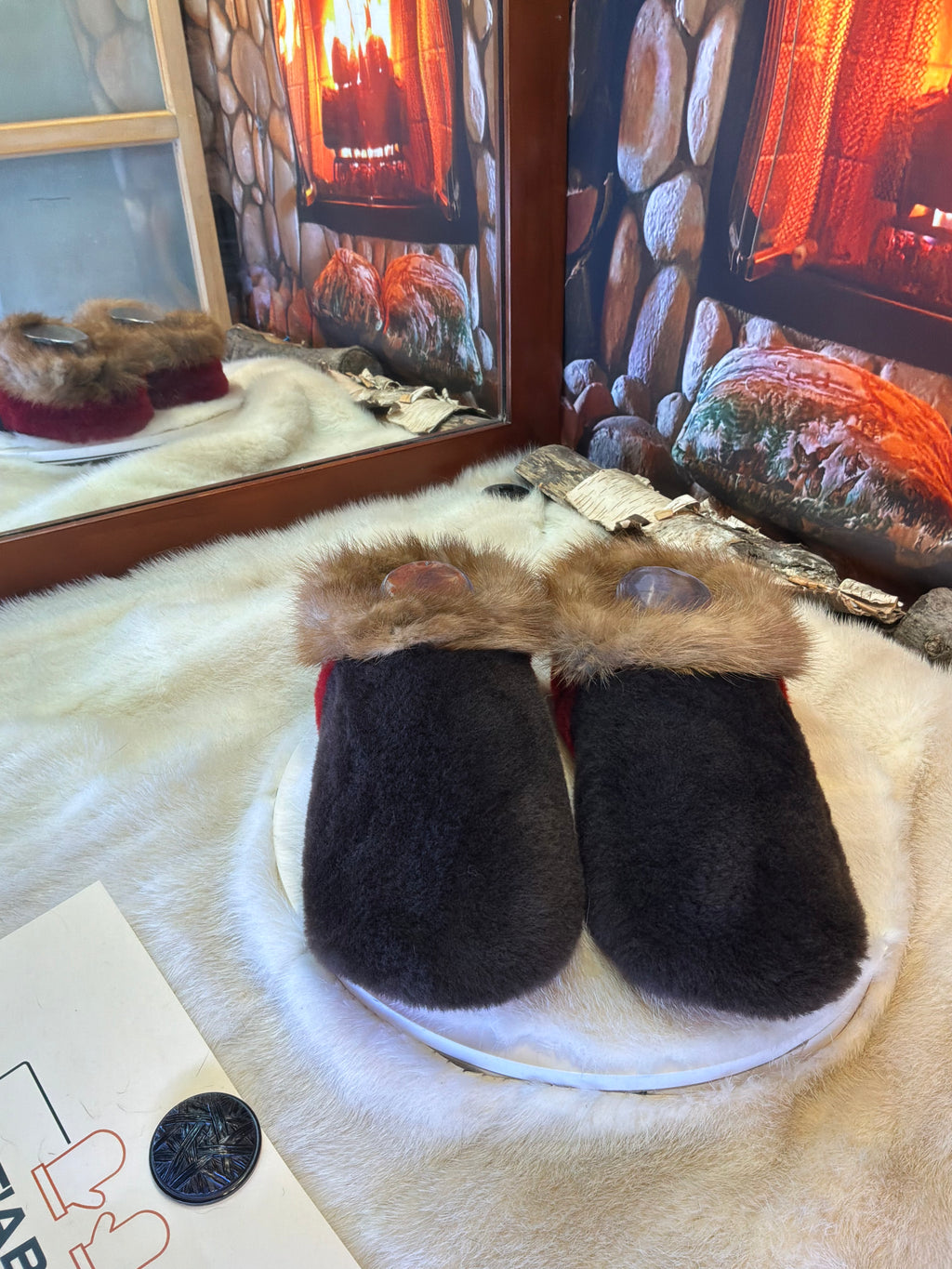 Slipper Les Juliette pointure 9 femme – Sherling italien & cuir recyclé, pièce unique faite à la main au Québec