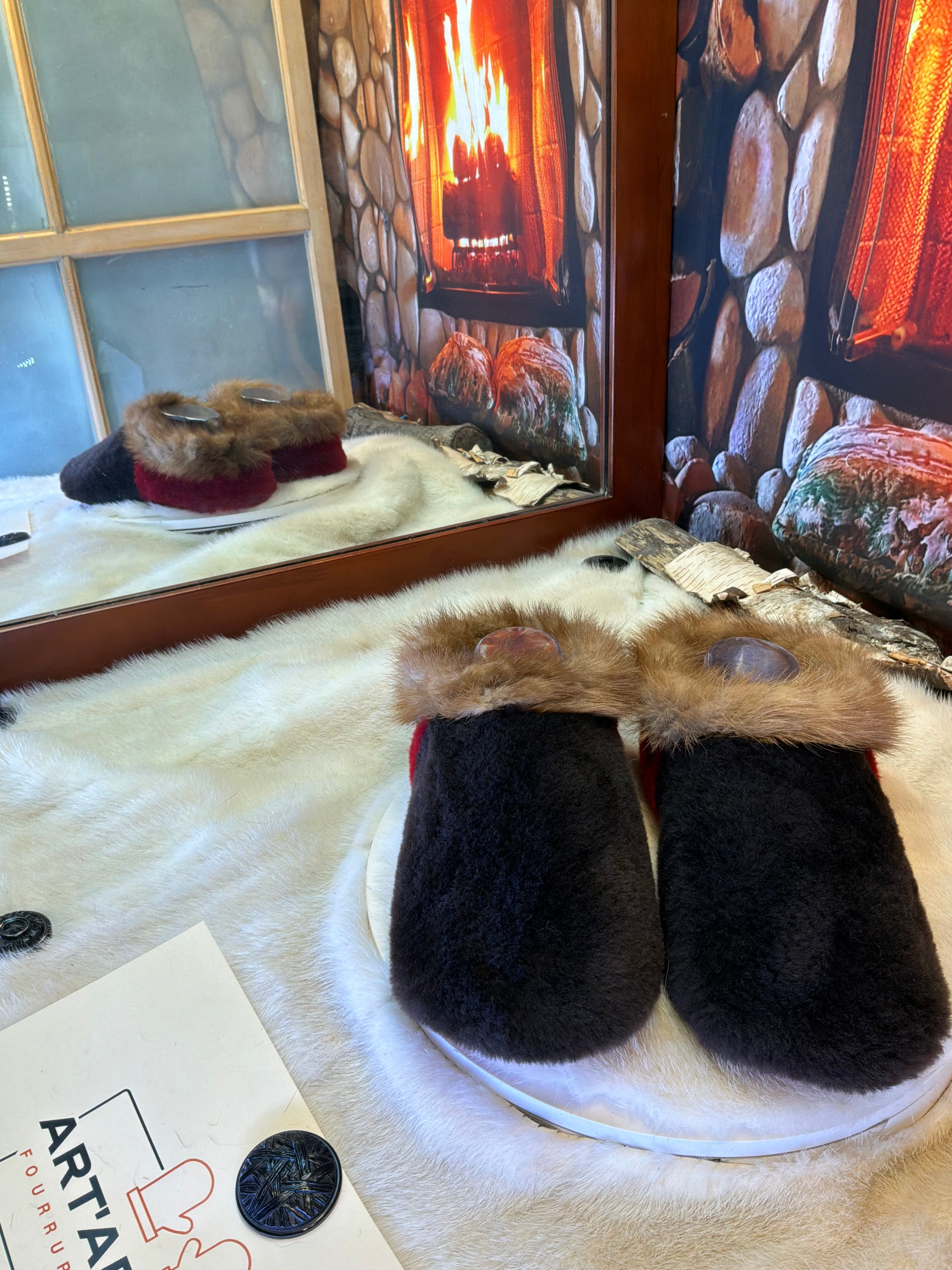 Slipper Les Juliette pointure 9 femme – Sherling italien & cuir recyclé, pièce unique faite à la main au Québec