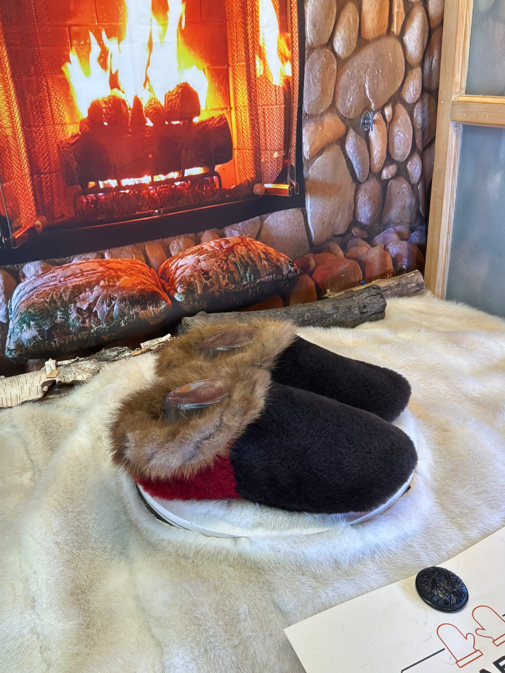 Slipper Les Juliette pointure 9 femme – Sherling italien & cuir recyclé, pièce unique faite à la main au Québec