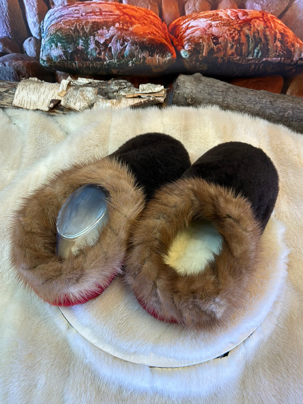 Slipper Les Juliette pointure 9 femme – Sherling italien & cuir recyclé, pièce unique faite à la main au Québec