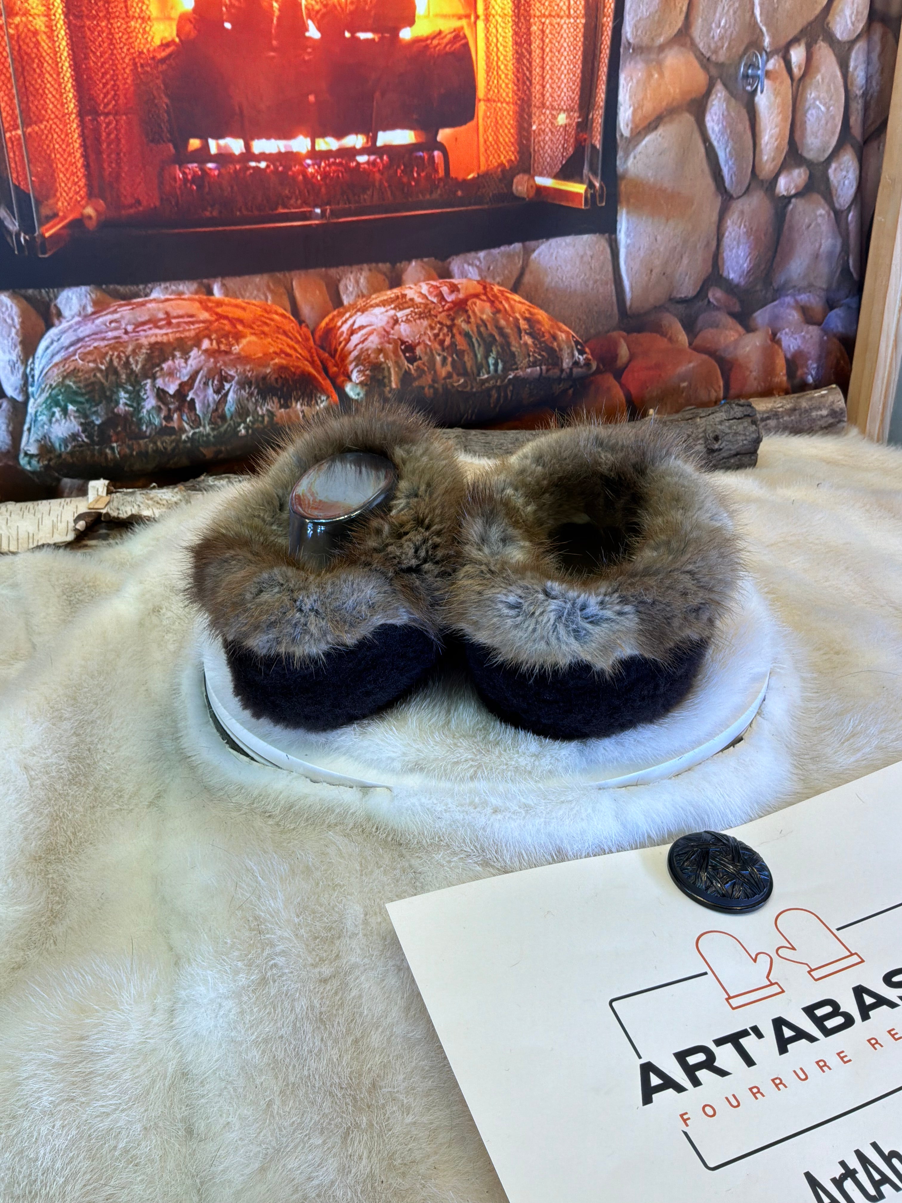 Slipper Les Rolande pointure 9 femme – Sherling italien & cuir recyclé, pièce unique faite à la main au Québec