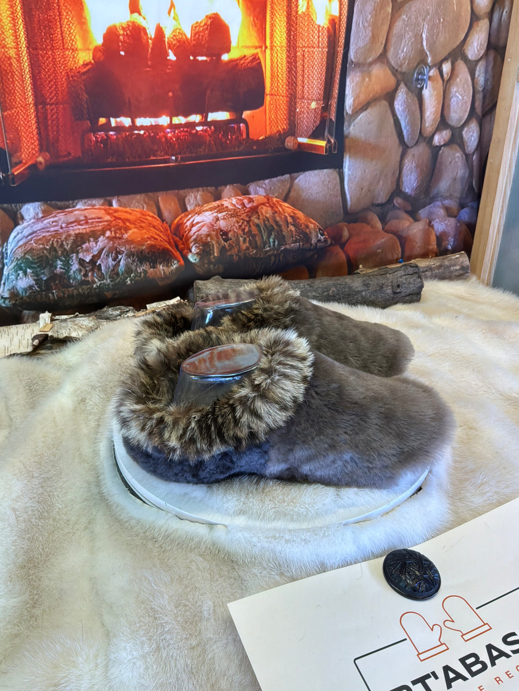 Slipper Les Claire pointure 9 femme – Sherling italien & cuir recyclé, pièce unique faite à la main au Québec