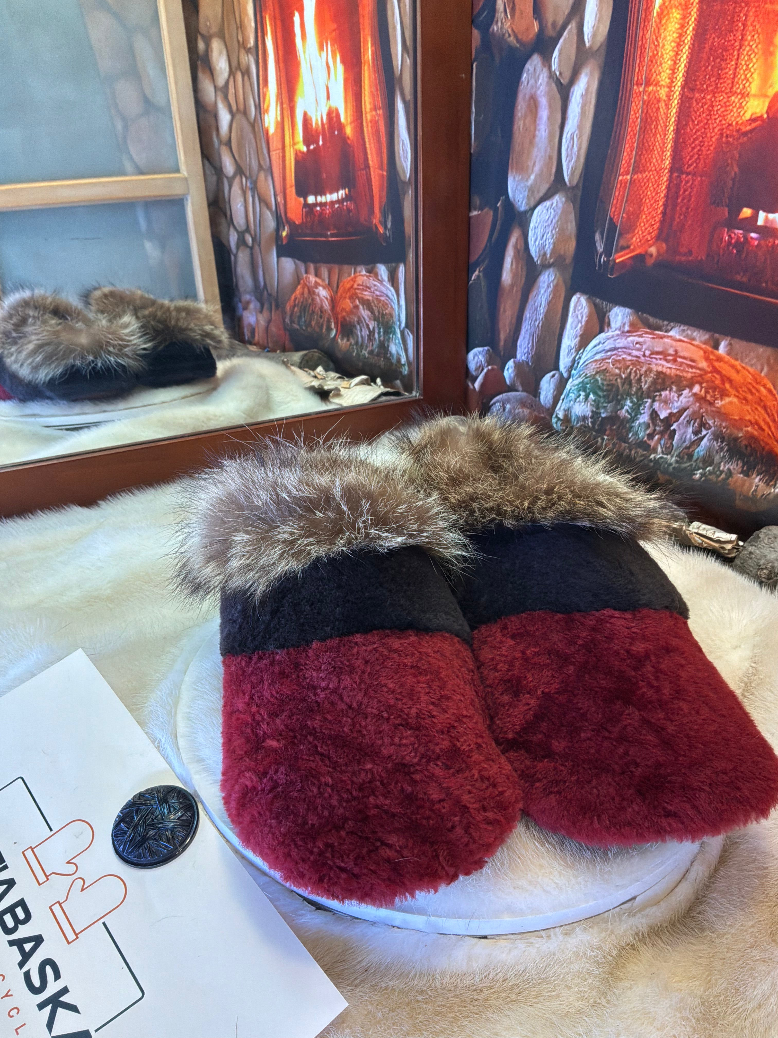 Slipper Les Jacqueline pointure 11 Homme – Sherling italien & cuir recyclé, pièce unique faite à la main au Québec