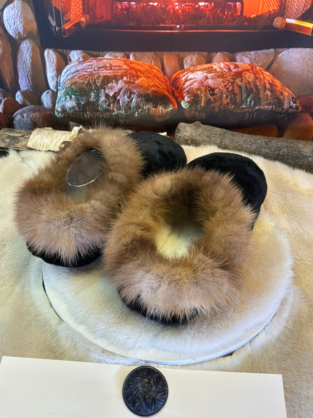 Slipper Les Thérèse Edition Panthère Noire pointure 11 Homme – Sherling italien & cuir recyclé, pièce unique faite à la main au Québec