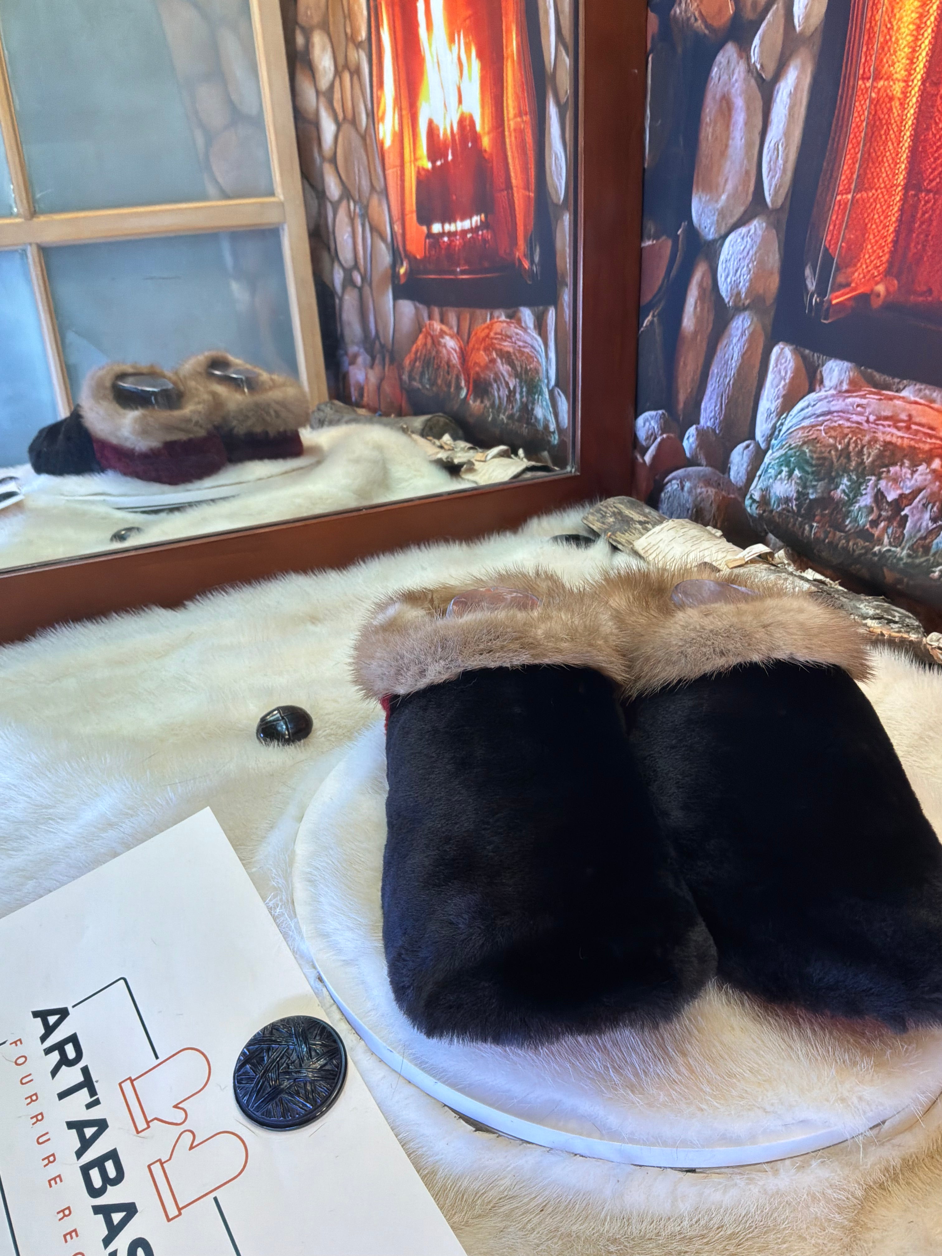 Slipper Les Gisèle pointure 8 femme – Sherling italien & cuir recyclé, pièce unique faite à la main au Québec
